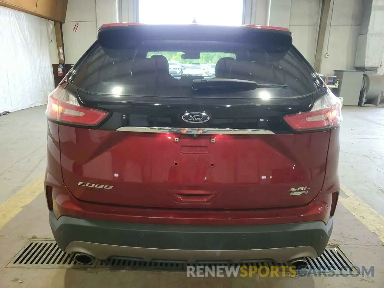 6 Photograph of a damaged car 2FMPK4J90KBB44576 FORD EDGE 2019