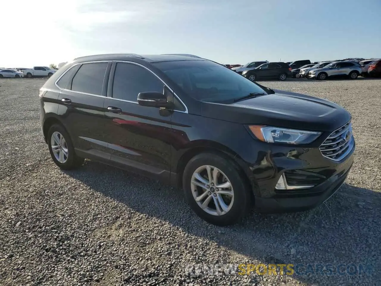 4 Photograph of a damaged car 2FMPK4J91KBC60322 FORD EDGE 2019