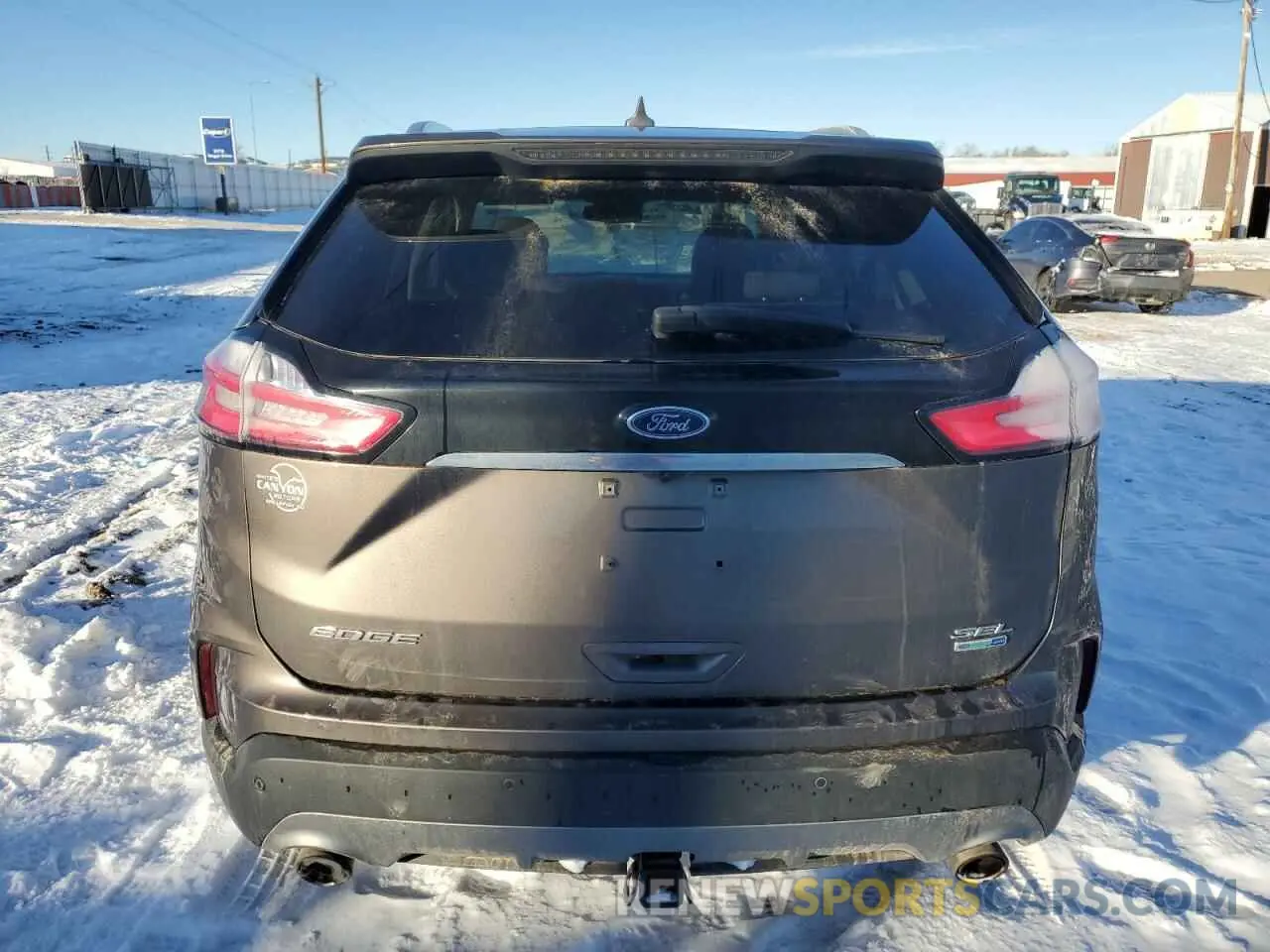 6 Photograph of a damaged car 2FMPK4J92KBB69527 FORD EDGE 2019