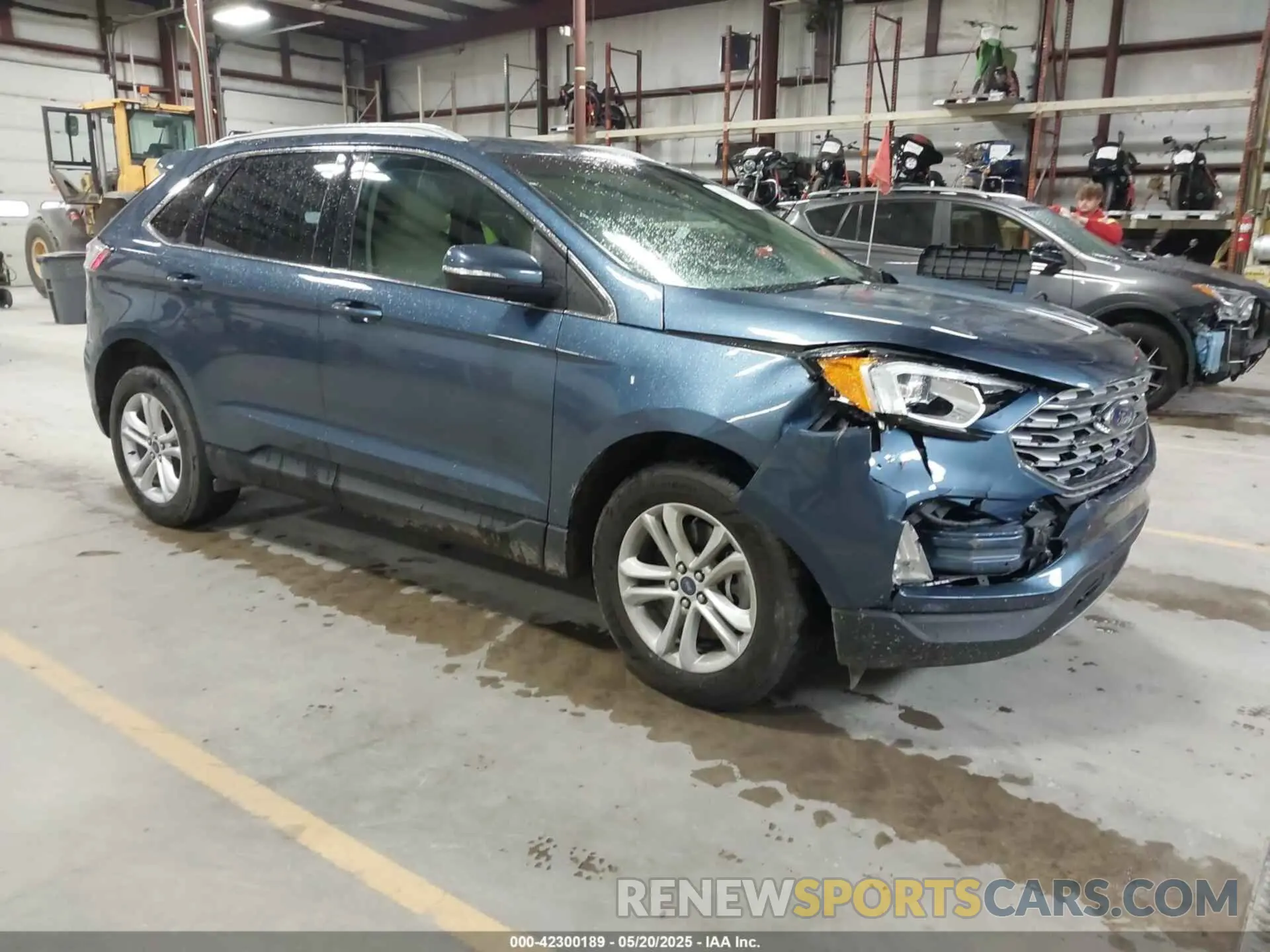 1 Photograph of a damaged car 2FMPK4J92KBC72284 FORD EDGE 2019