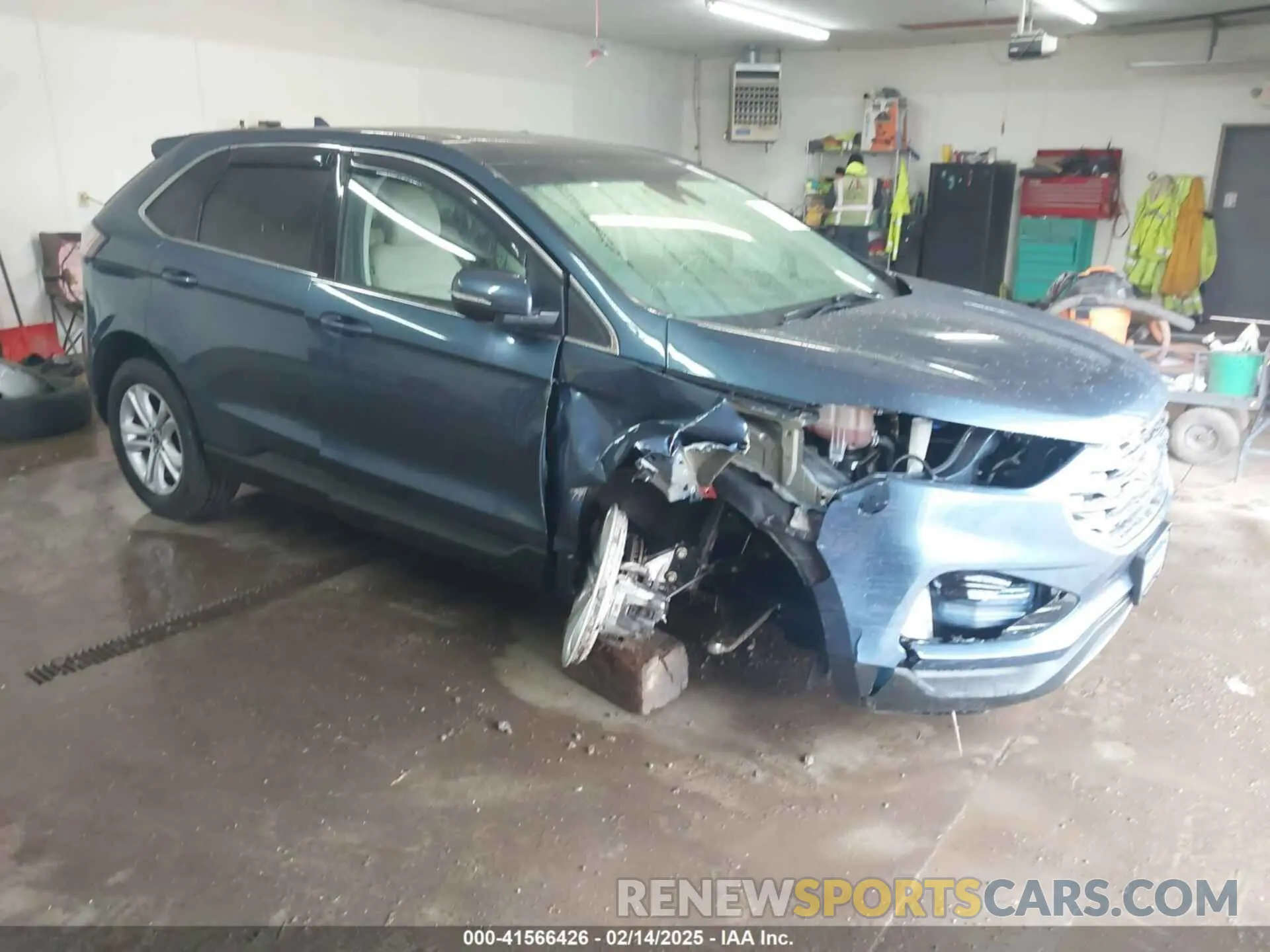 1 Photograph of a damaged car 2FMPK4J93KBB40828 FORD EDGE 2019