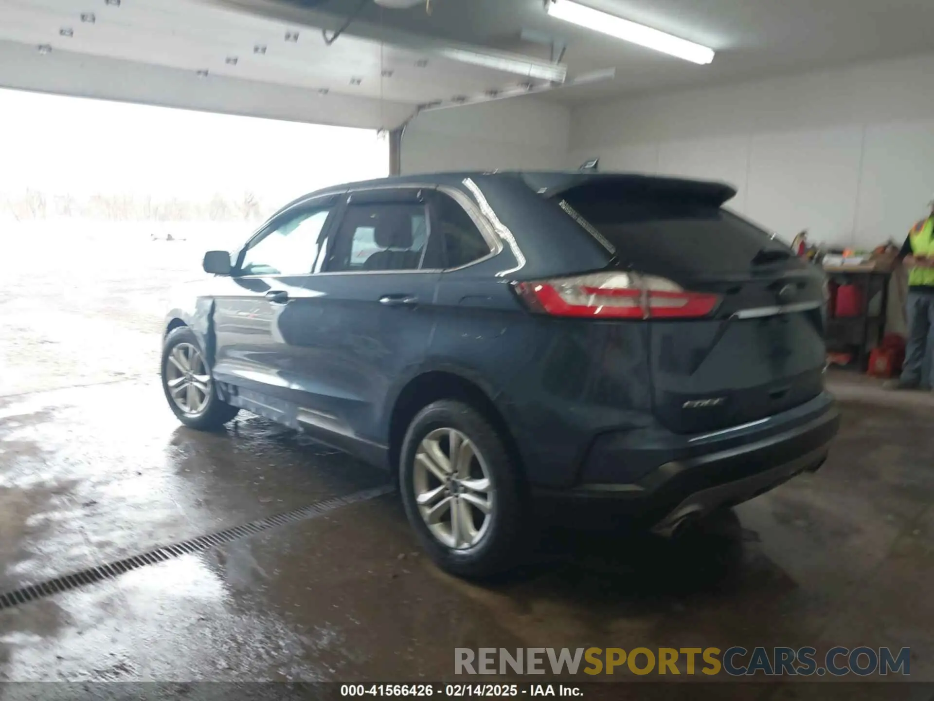 3 Photograph of a damaged car 2FMPK4J93KBB40828 FORD EDGE 2019