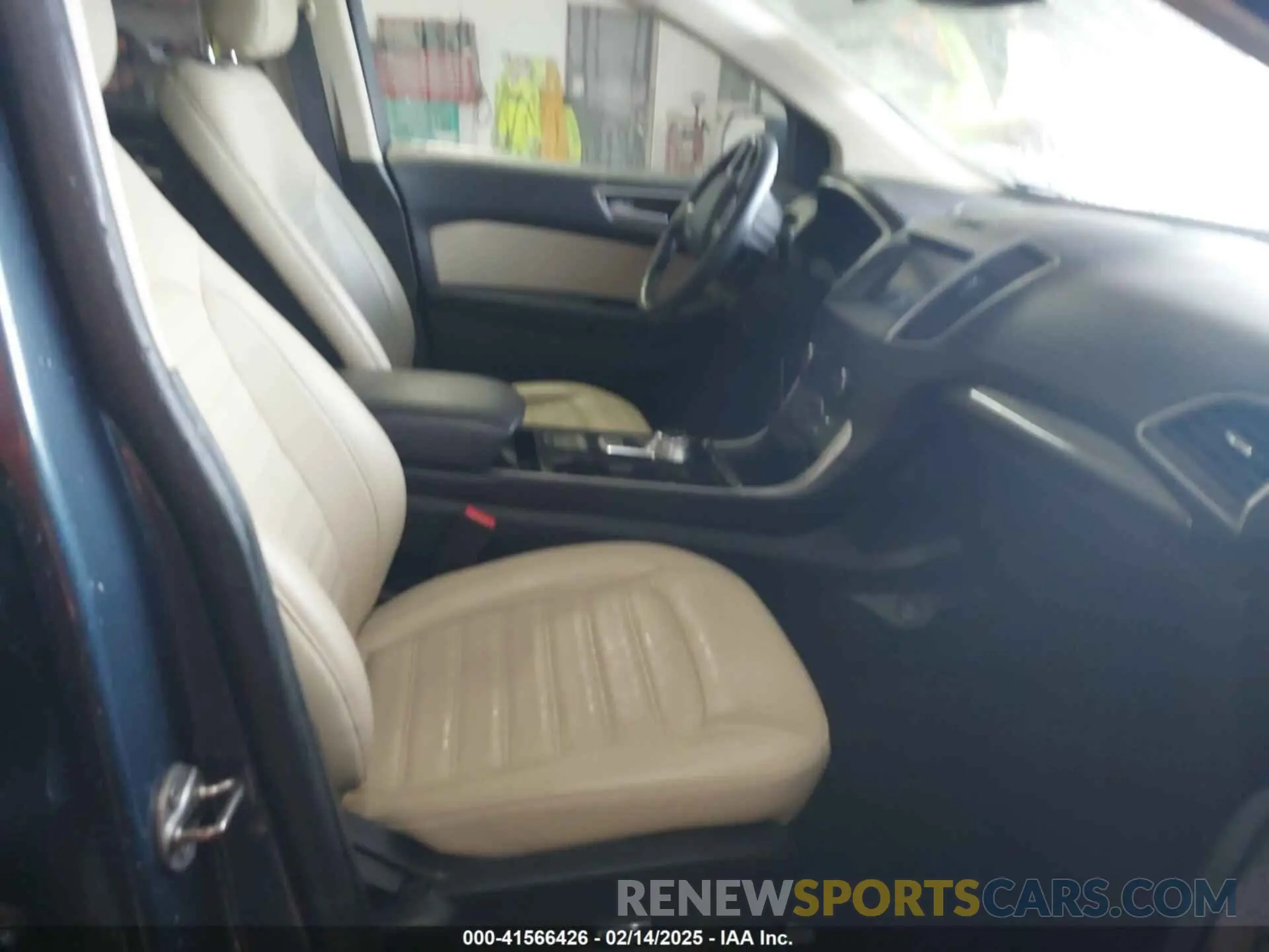 5 Photograph of a damaged car 2FMPK4J93KBB40828 FORD EDGE 2019