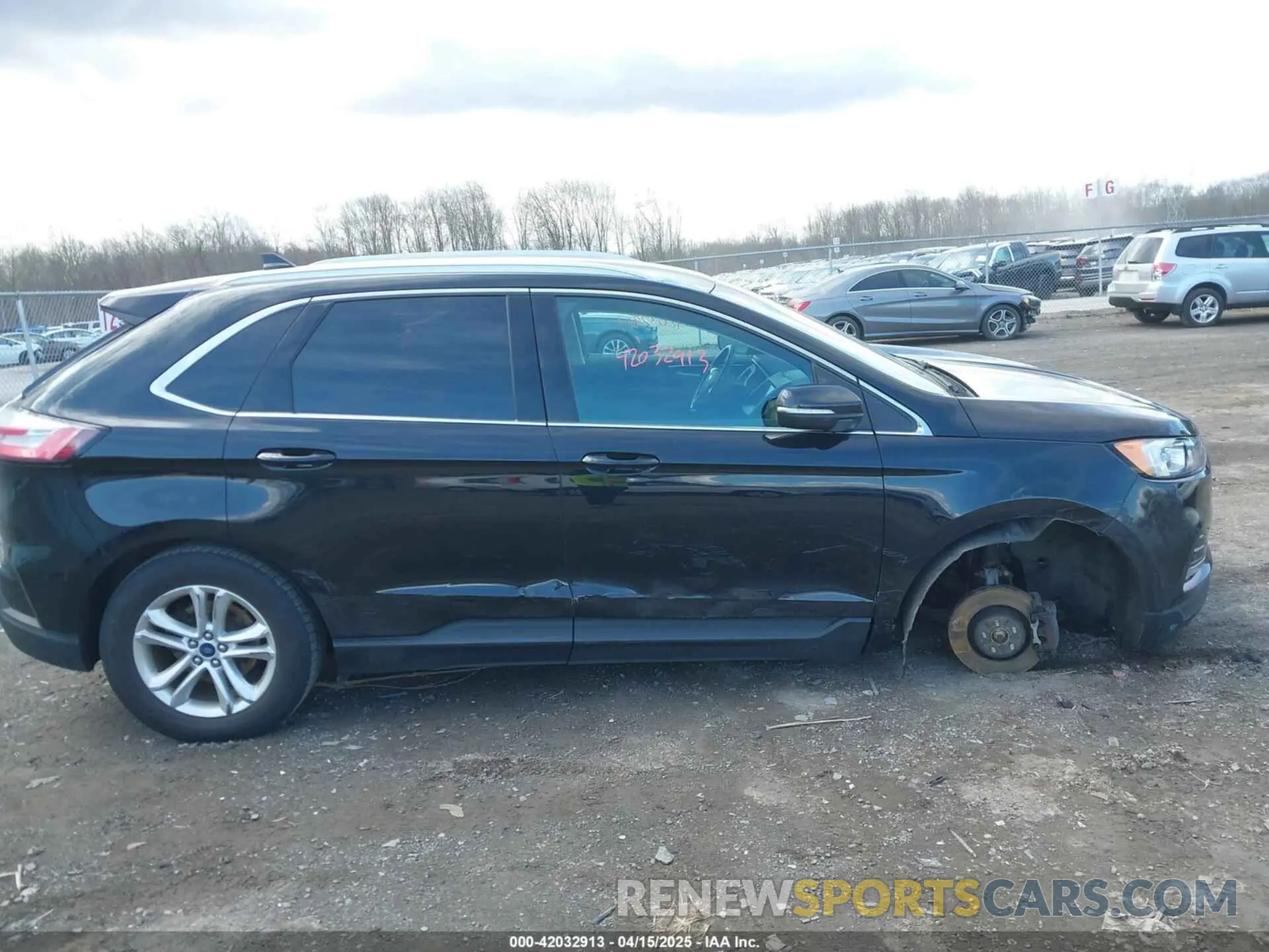 13 Фотография поврежденного автомобиля 2FMPK4J93KBB66345 FORD EDGE 2019