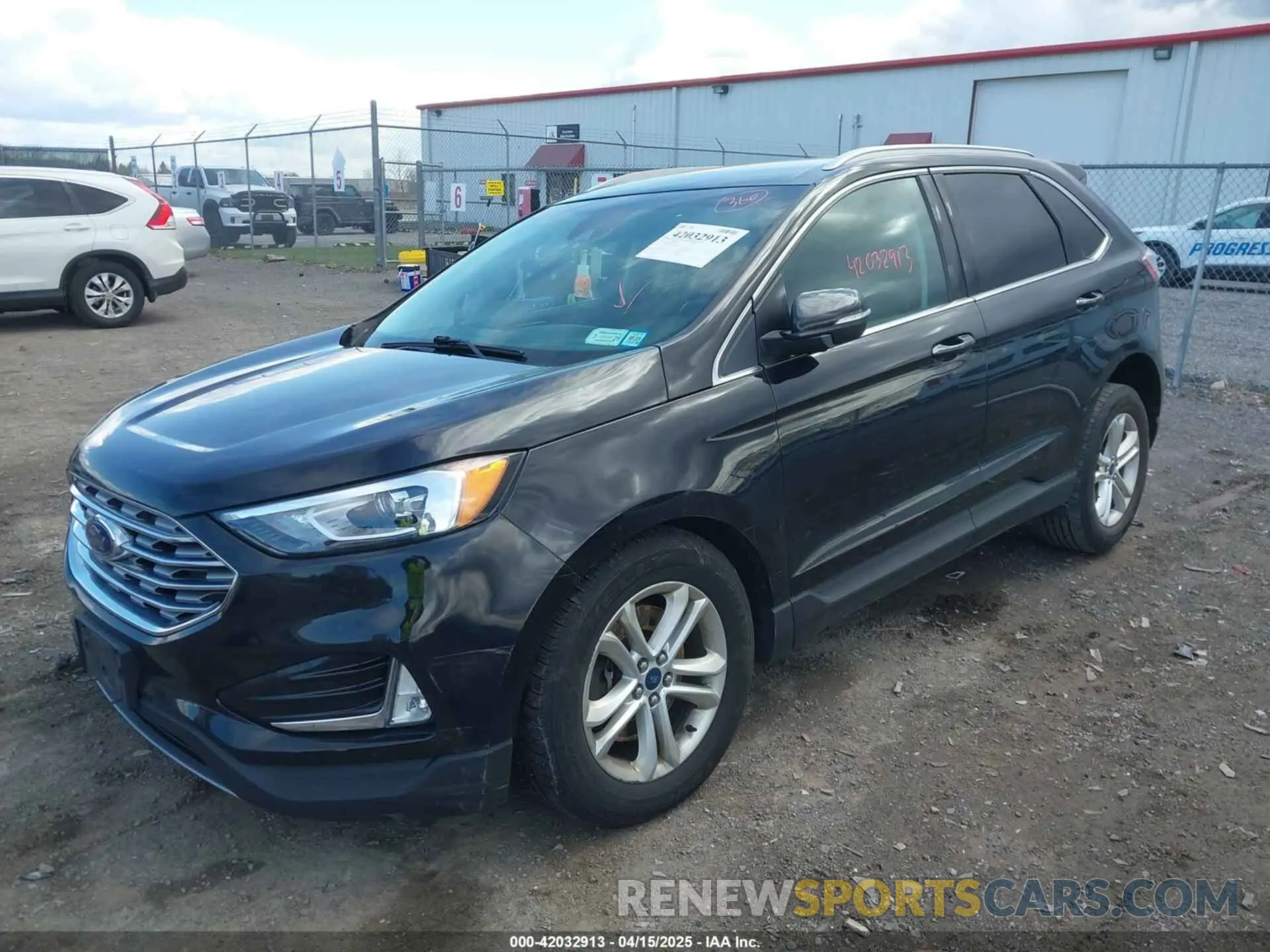 2 Фотография поврежденного автомобиля 2FMPK4J93KBB66345 FORD EDGE 2019