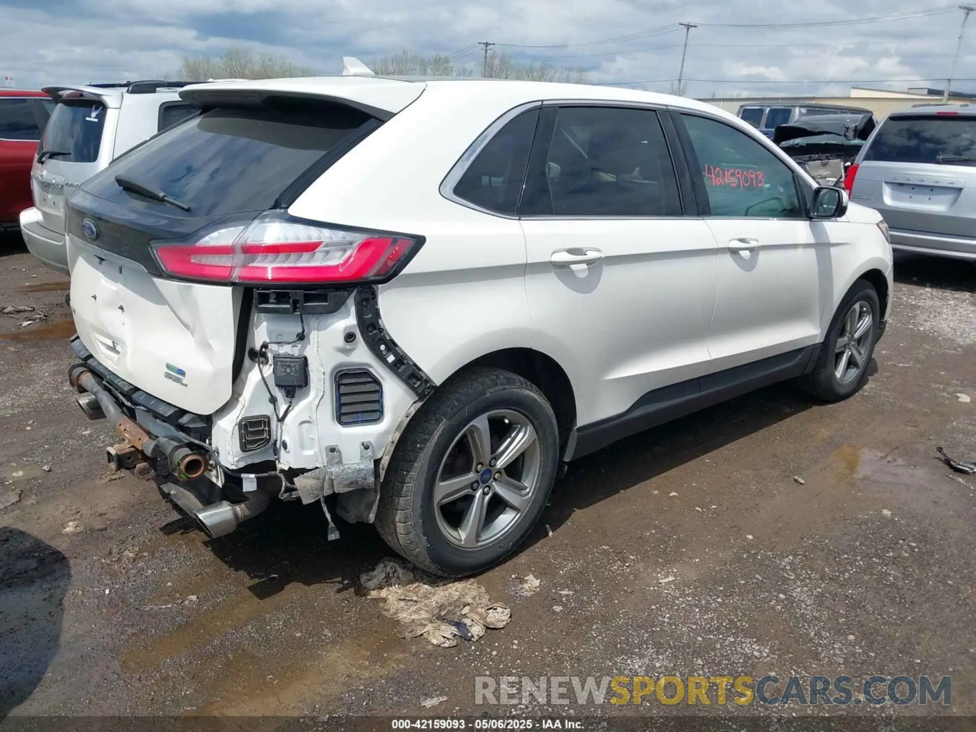 4 Фотография поврежденного автомобиля 2FMPK4J93KBB78771 FORD EDGE 2019