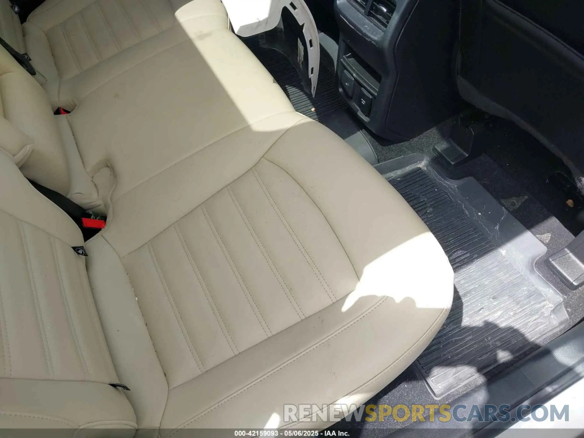8 Фотография поврежденного автомобиля 2FMPK4J93KBB78771 FORD EDGE 2019