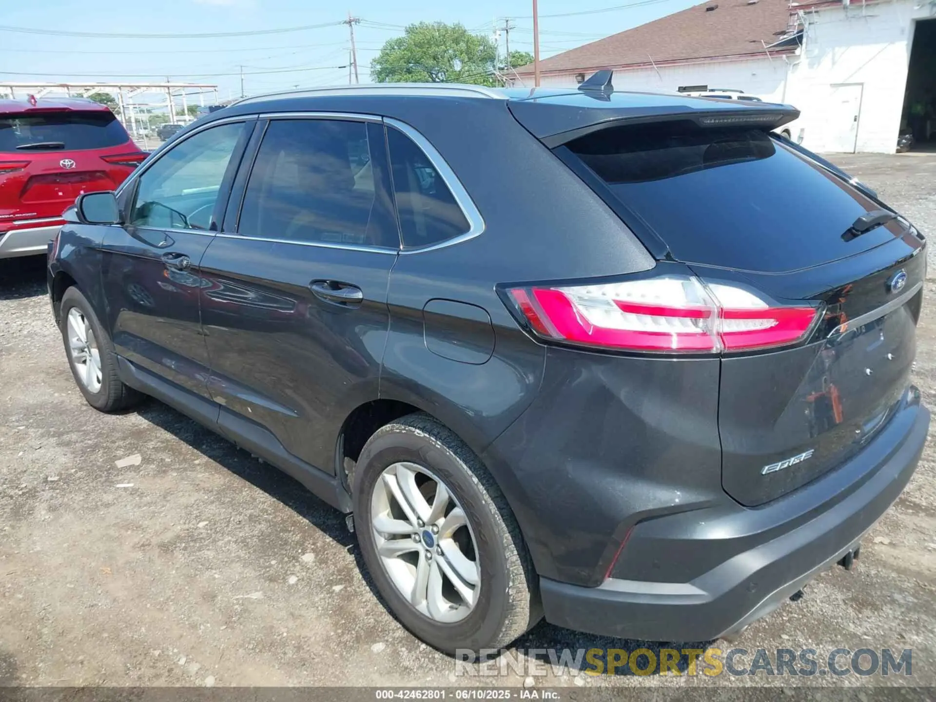 3 Photograph of a damaged car 2FMPK4J94KBB45522 FORD EDGE 2019