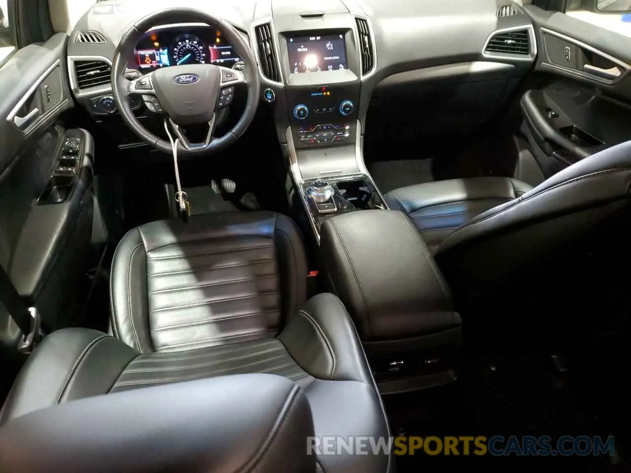 8 Photograph of a damaged car 2FMPK4J94KBC42364 FORD EDGE 2019