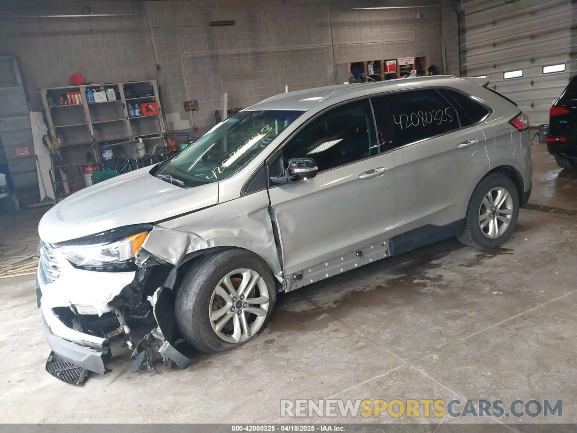 2 Фотография поврежденного автомобиля 2FMPK4J95KBB11427 FORD EDGE 2019