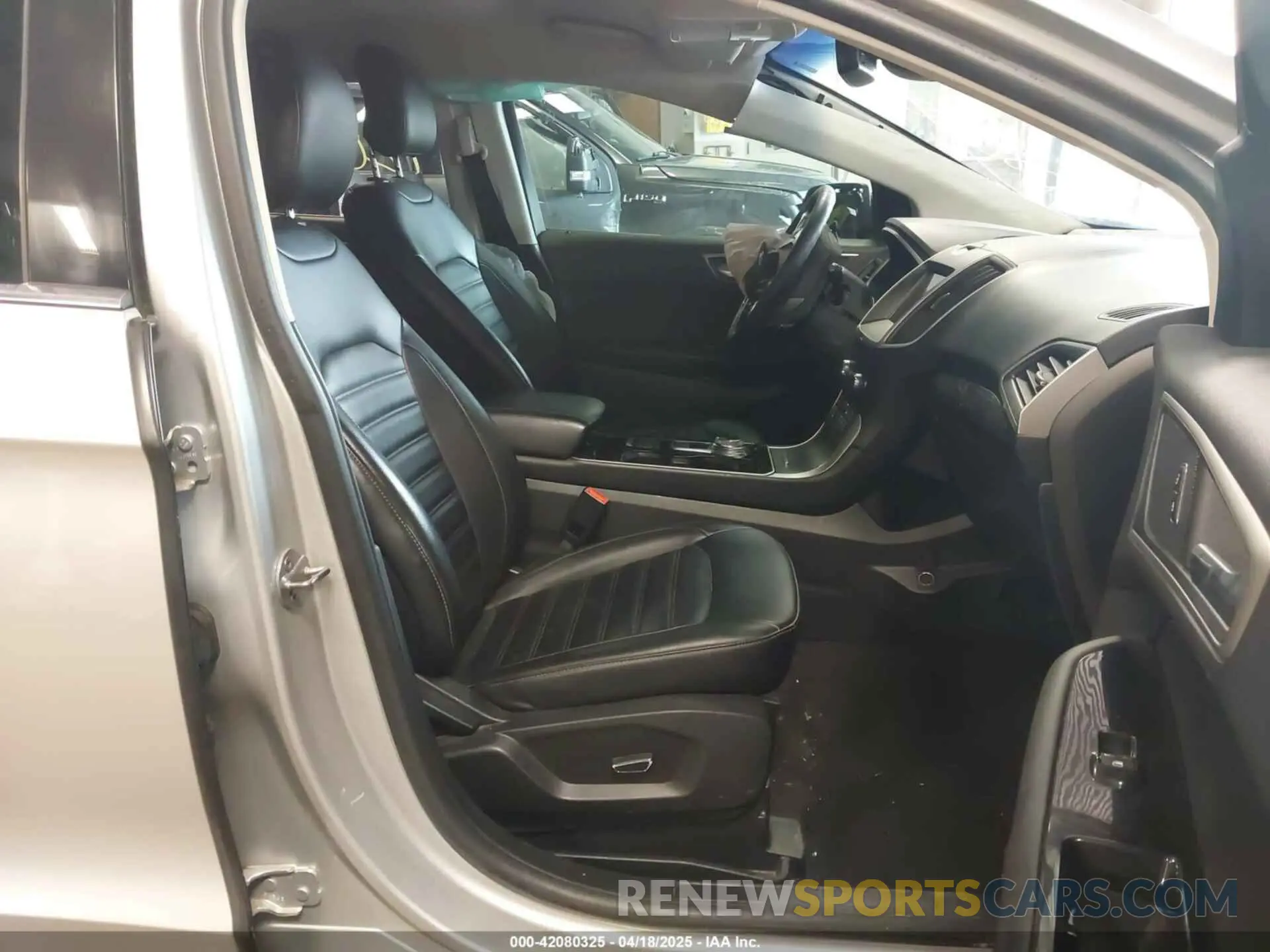 5 Фотография поврежденного автомобиля 2FMPK4J95KBB11427 FORD EDGE 2019