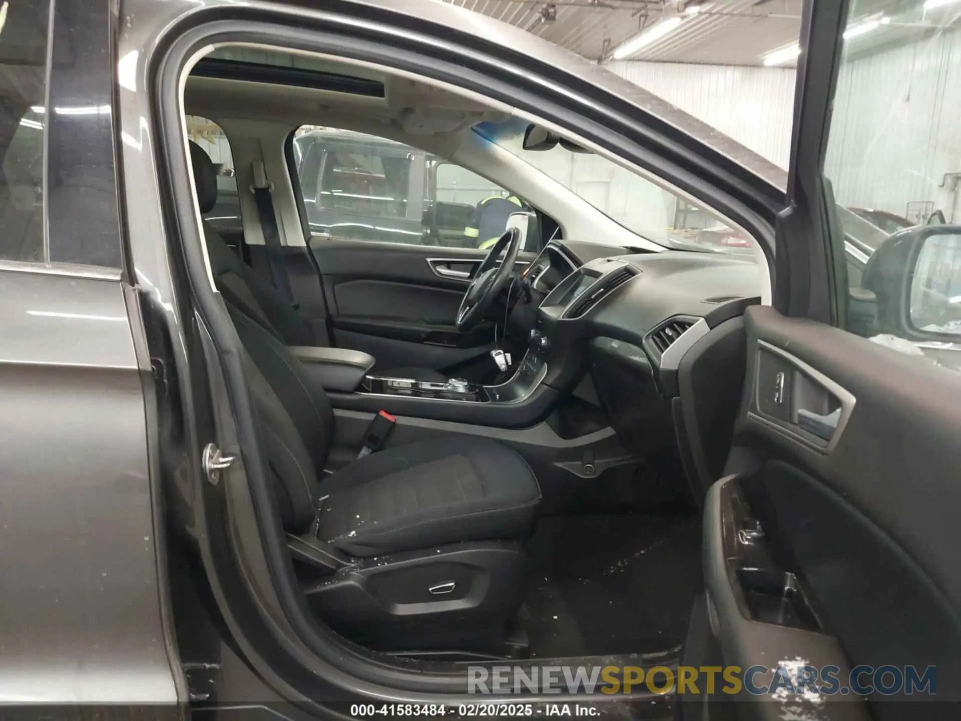 5 Фотография поврежденного автомобиля 2FMPK4J95KBB82062 FORD EDGE 2019