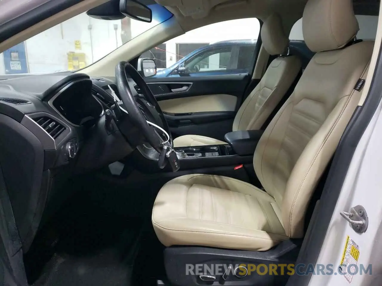 7 Фотография поврежденного автомобиля 2FMPK4J96KBC40373 FORD EDGE 2019