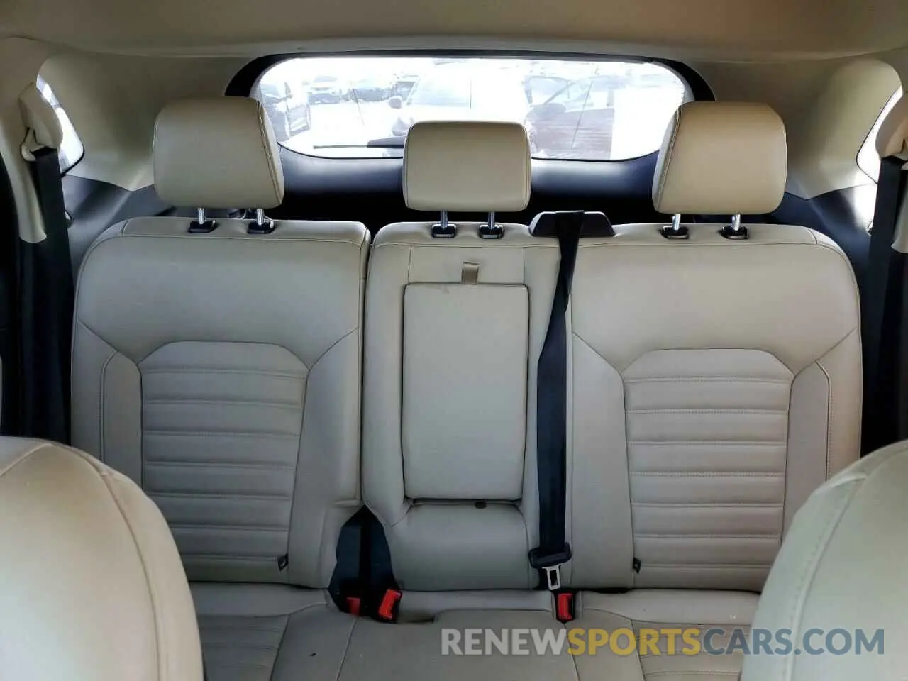 10 Photograph of a damaged car 2FMPK4J99KBC60200 FORD EDGE 2019