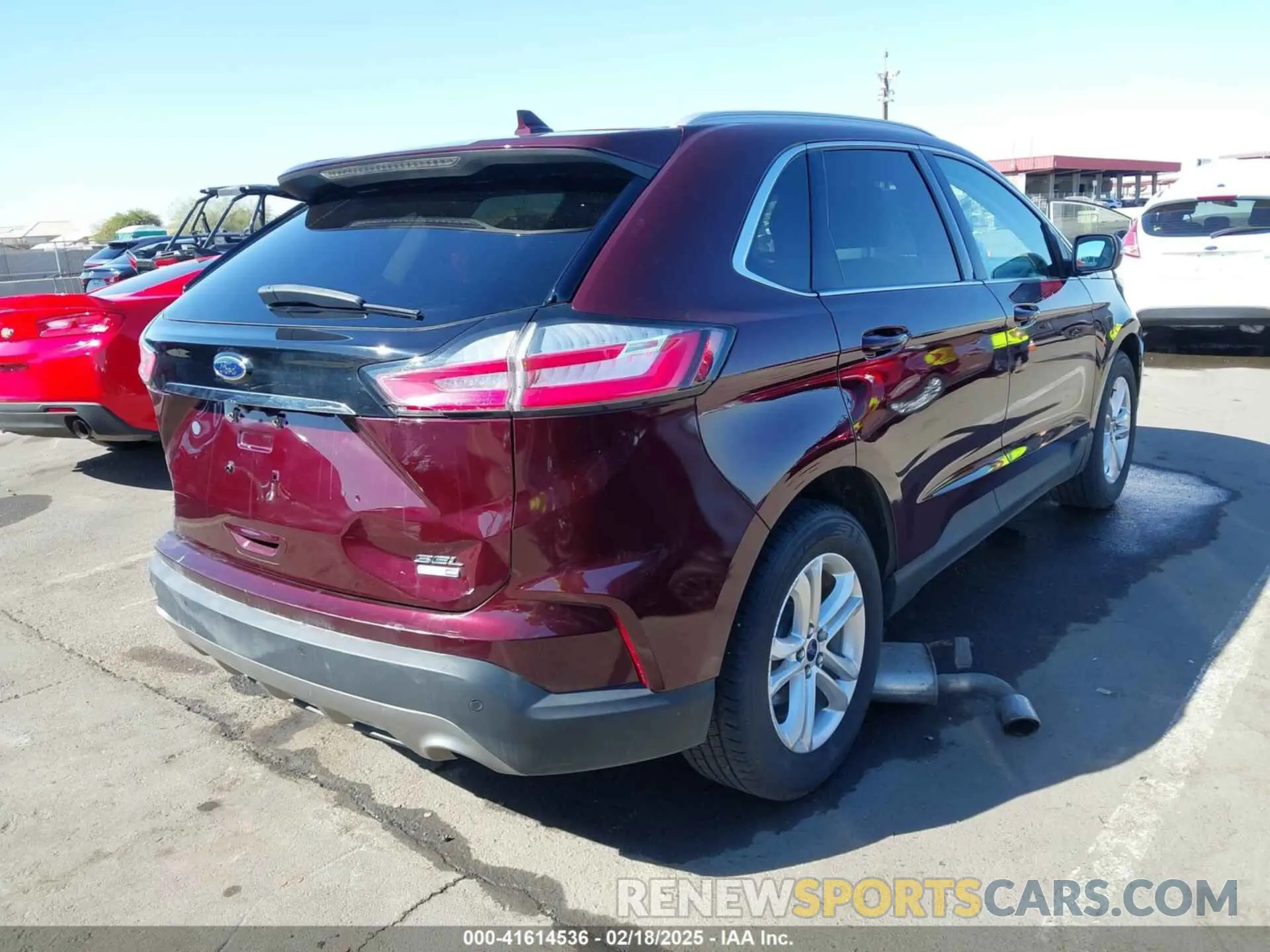 4 Фотография поврежденного автомобиля 2FMPK4J9XKBB10449 FORD EDGE 2019