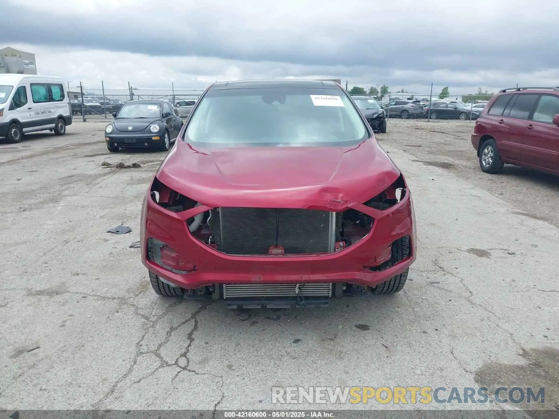 13 Photograph of a damaged car 2FMPK4J9XKBC05674 FORD EDGE 2019