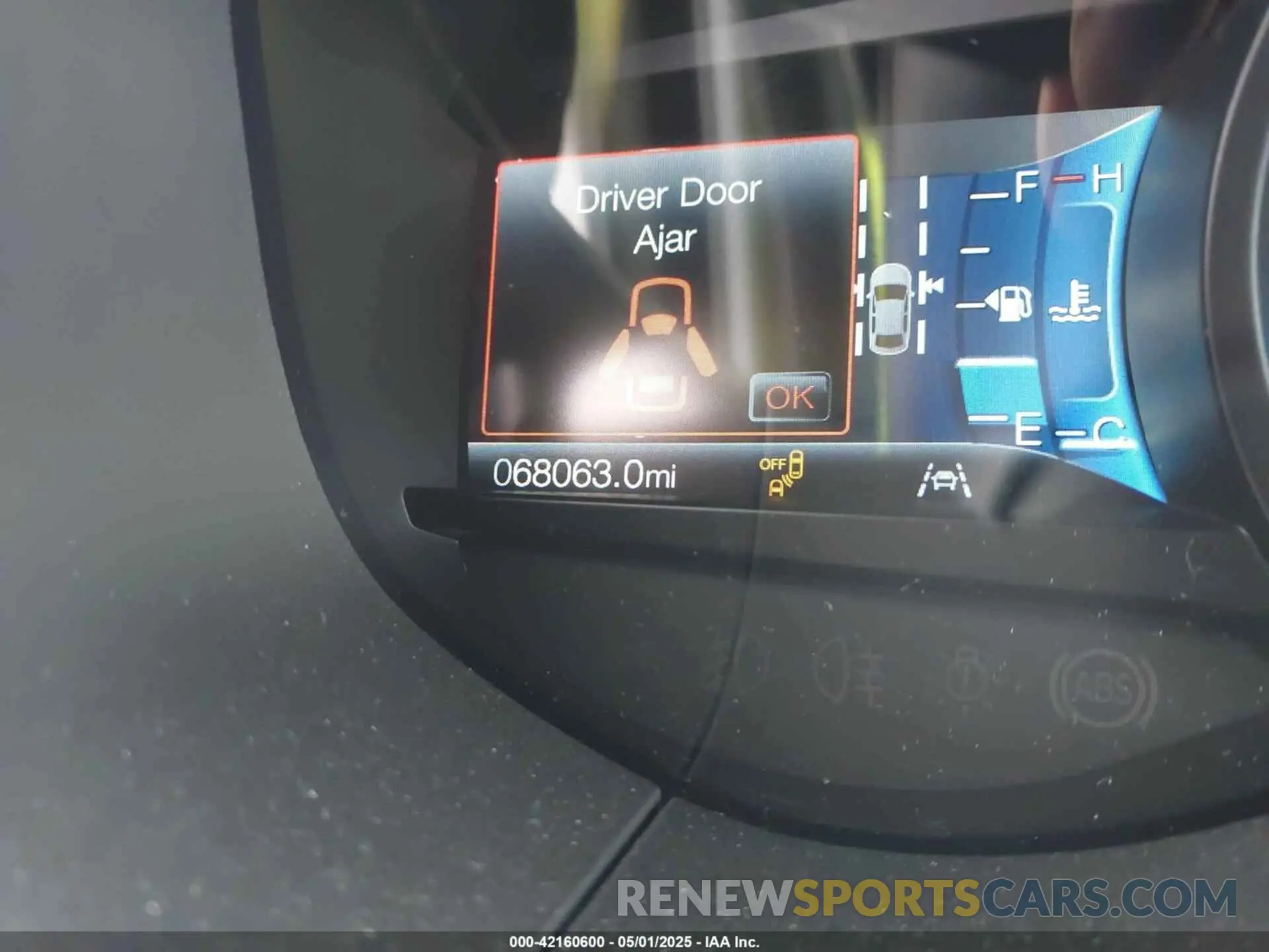 16 Photograph of a damaged car 2FMPK4J9XKBC05674 FORD EDGE 2019