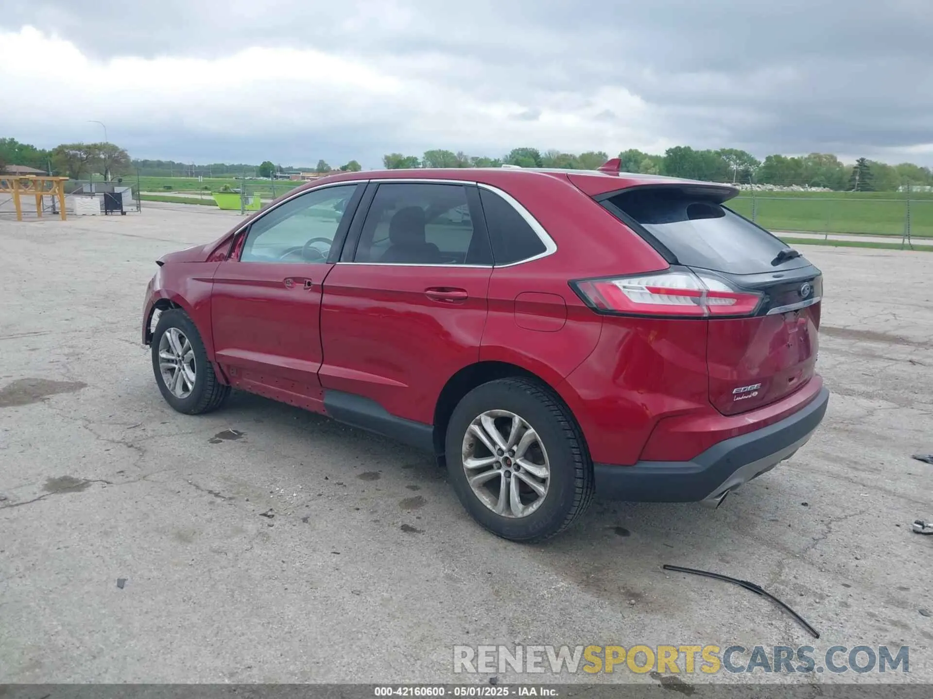 3 Photograph of a damaged car 2FMPK4J9XKBC05674 FORD EDGE 2019