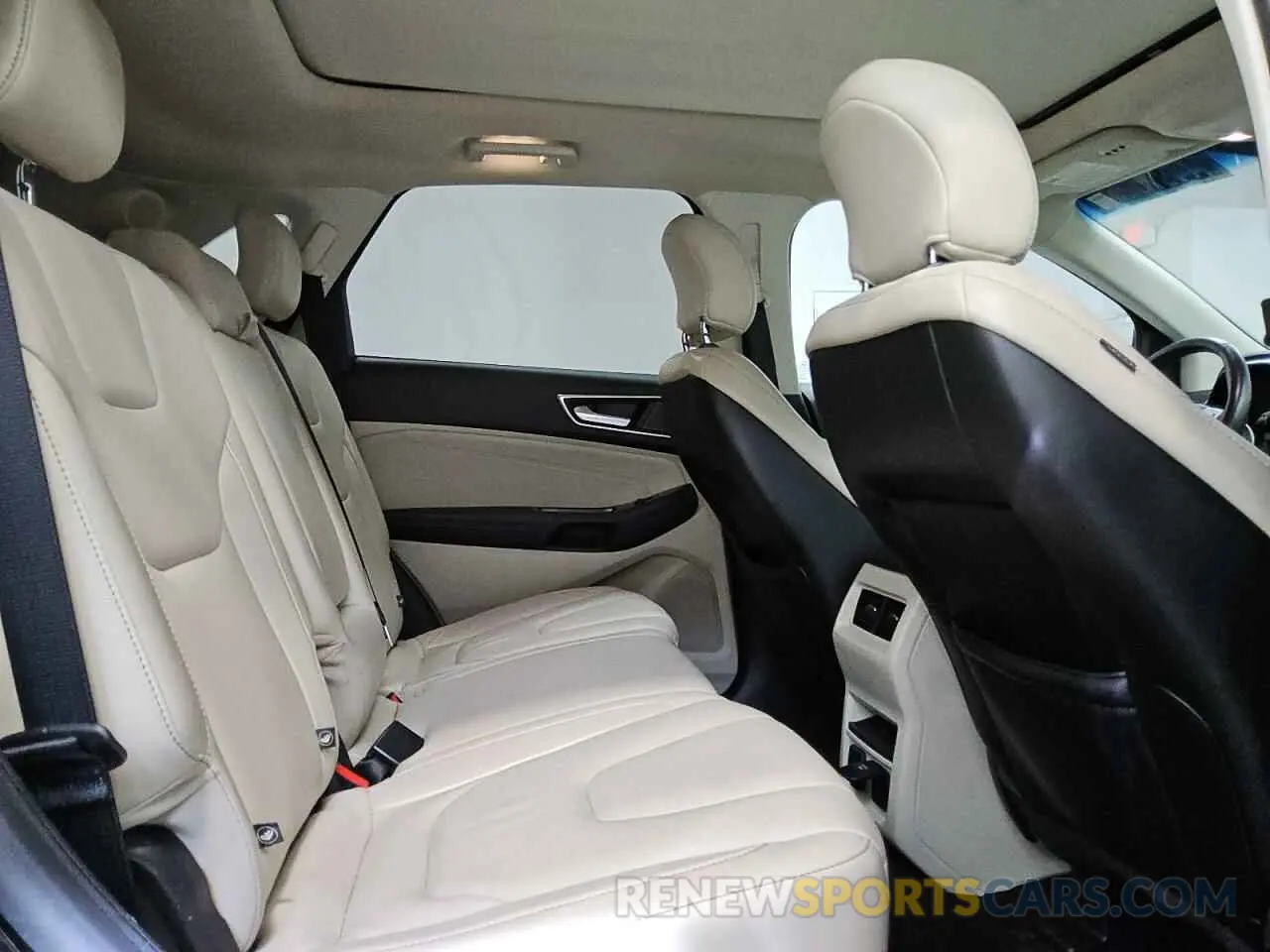 11 Photograph of a damaged car 2FMPK4K92KBB84947 FORD EDGE 2019