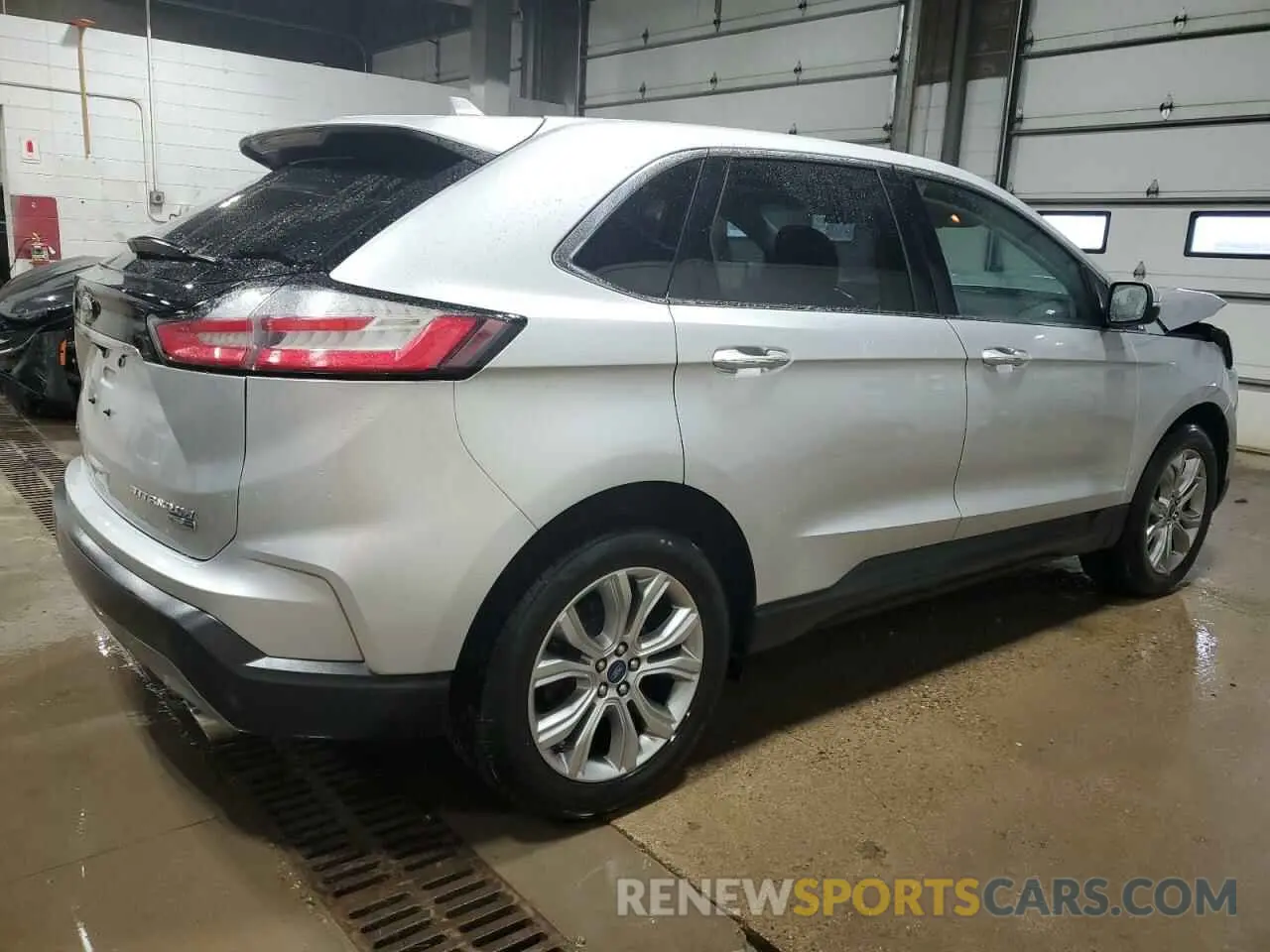 3 Photograph of a damaged car 2FMPK4K92KBC17736 FORD EDGE 2019