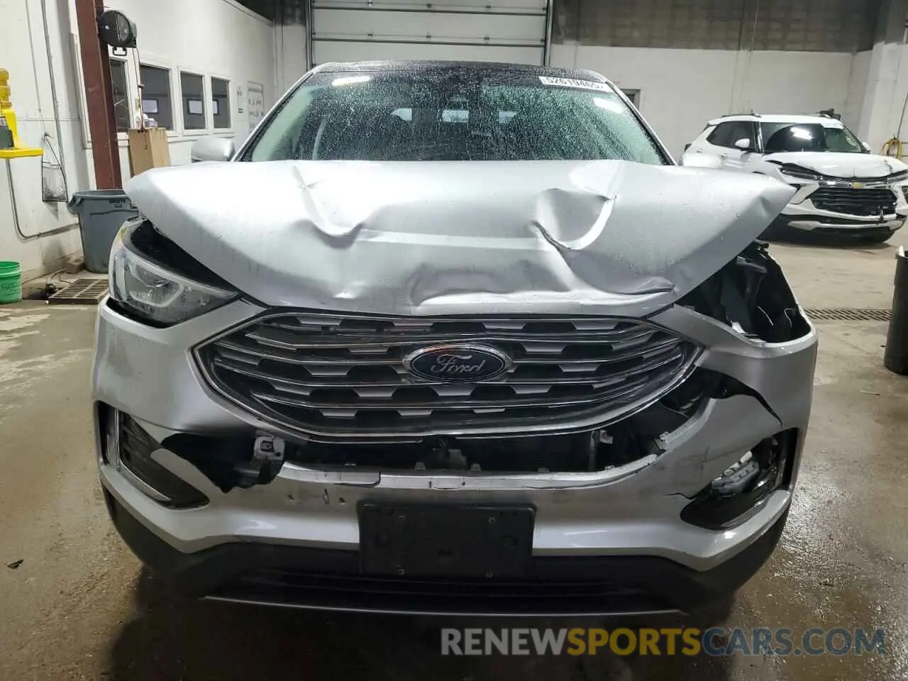 5 Photograph of a damaged car 2FMPK4K92KBC17736 FORD EDGE 2019