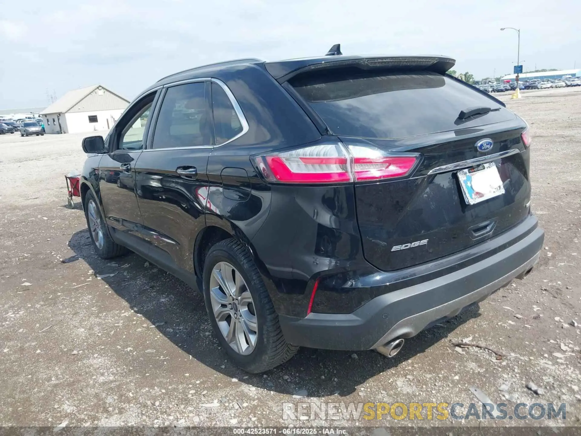 3 Photograph of a damaged car 2FMPK4K93KBC22525 FORD EDGE 2019