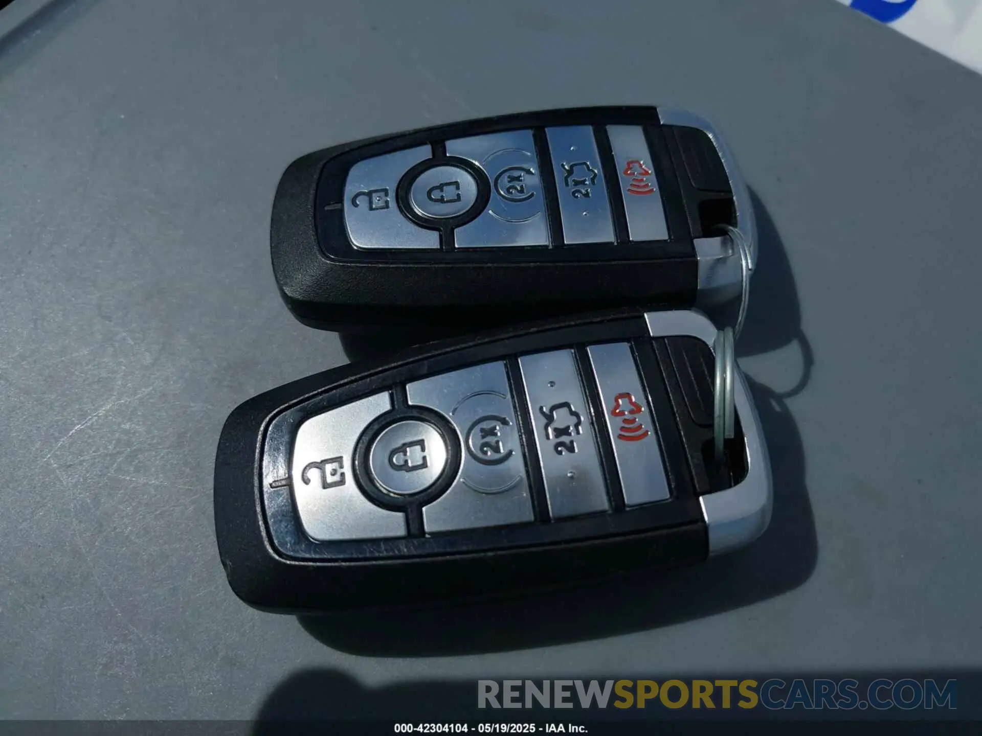 11 Фотография поврежденного автомобиля 2FMPK4K94KBC37017 FORD EDGE 2019