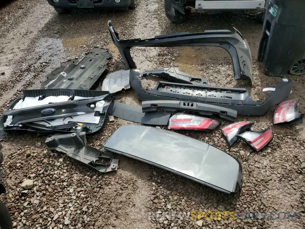 13 Фотография поврежденного автомобиля 2FMPK4K95KBC23059 FORD EDGE 2019
