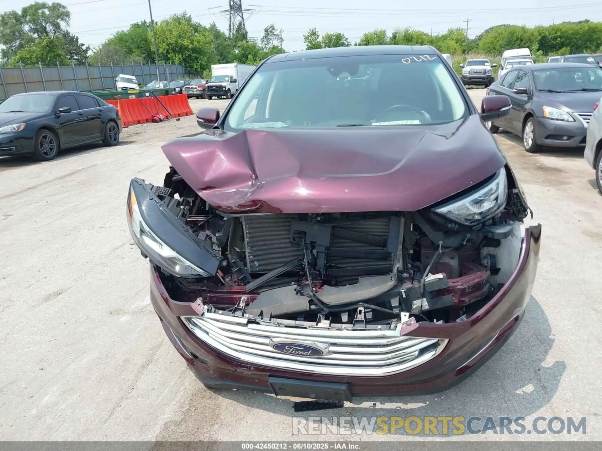 12 Photograph of a damaged car 2FMPK4K96KBB20247 FORD EDGE 2019
