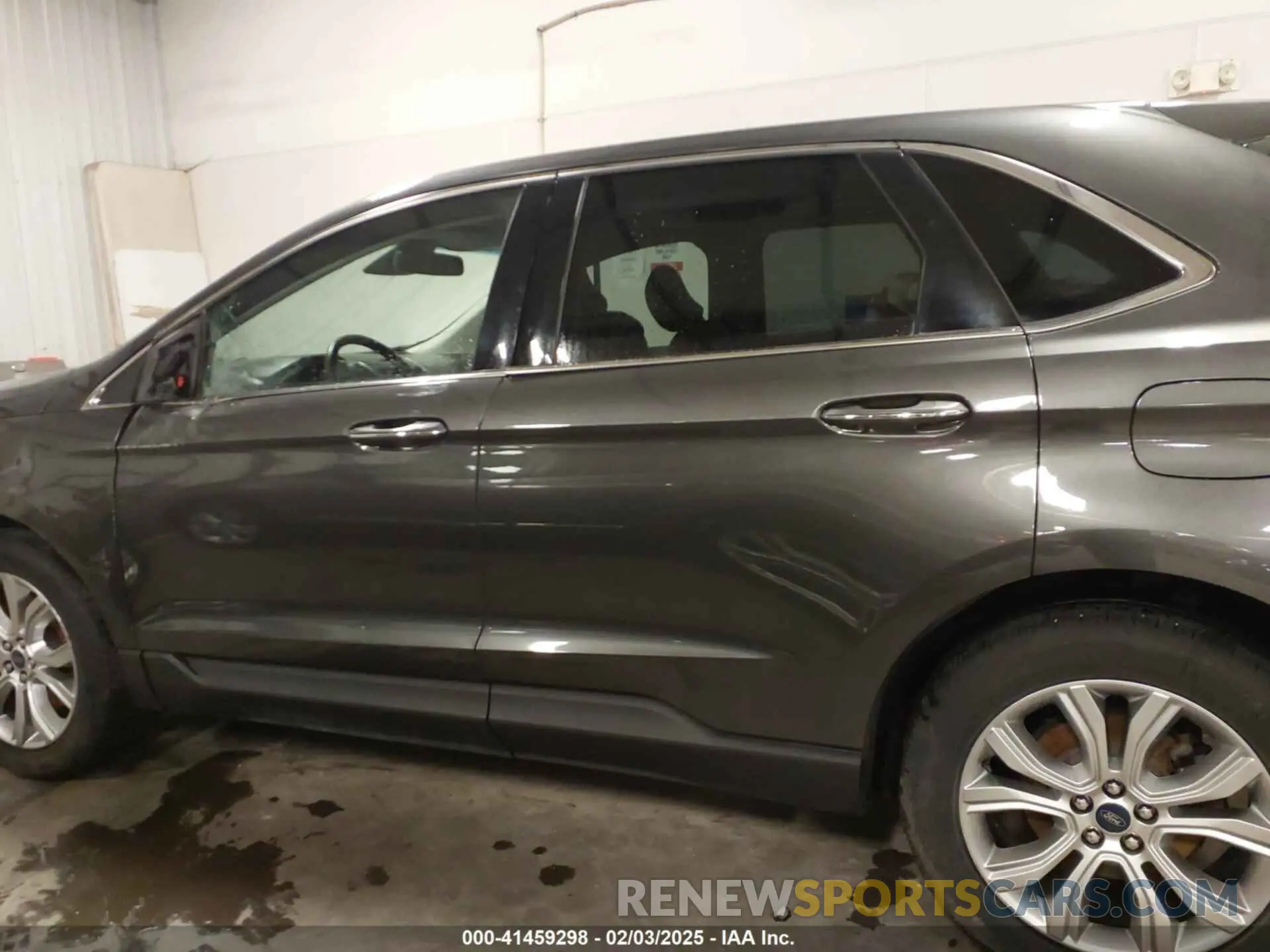 14 Photograph of a damaged car 2FMPK4K97KBB55427 FORD EDGE 2019