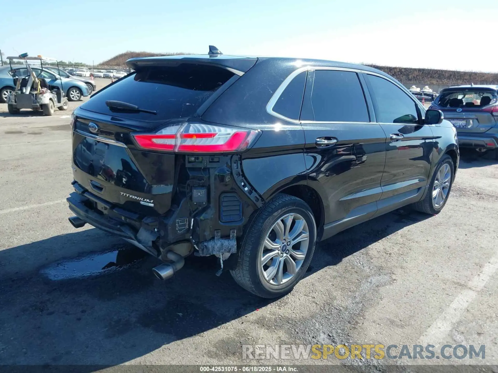 4 Photograph of a damaged car 2FMPK4K97KBC02651 FORD EDGE 2019