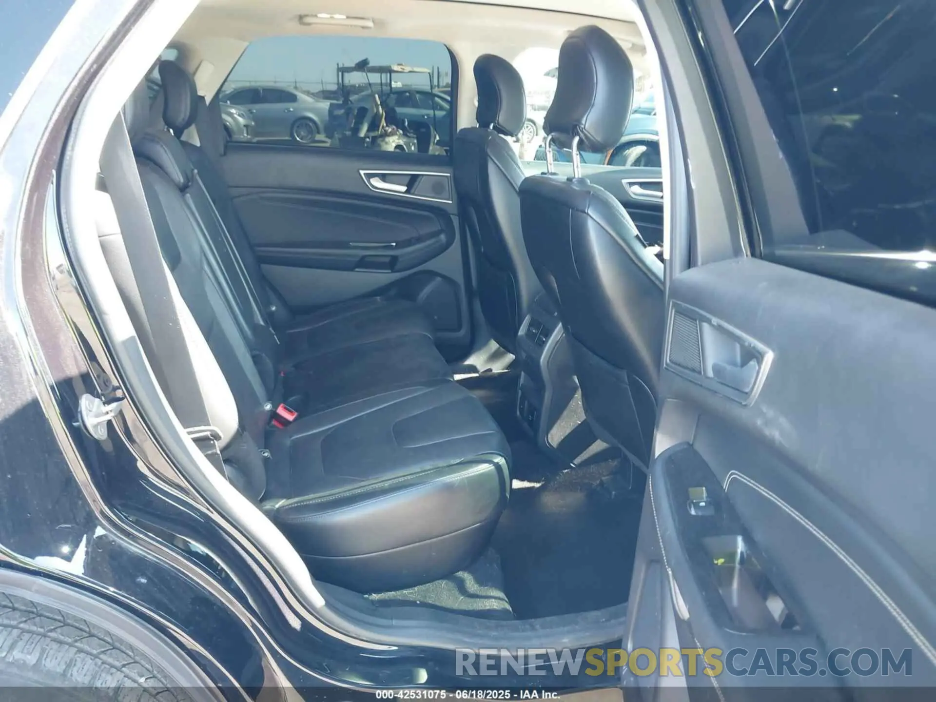 8 Photograph of a damaged car 2FMPK4K97KBC02651 FORD EDGE 2019