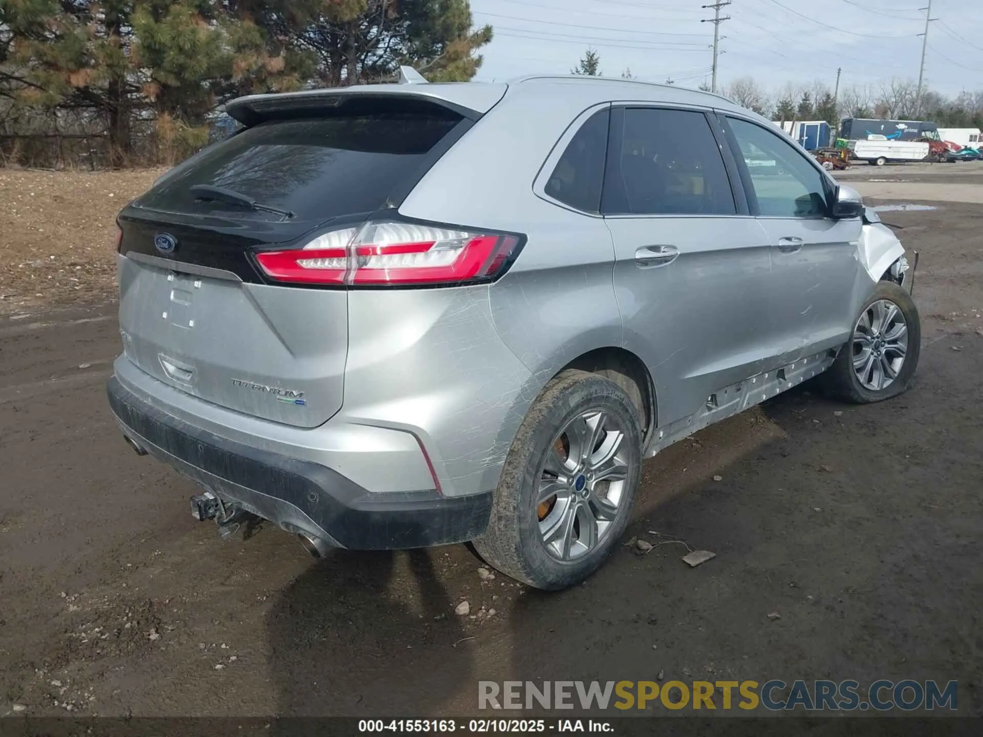 4 Photograph of a damaged car 2FMPK4K97KBC27890 FORD EDGE 2019