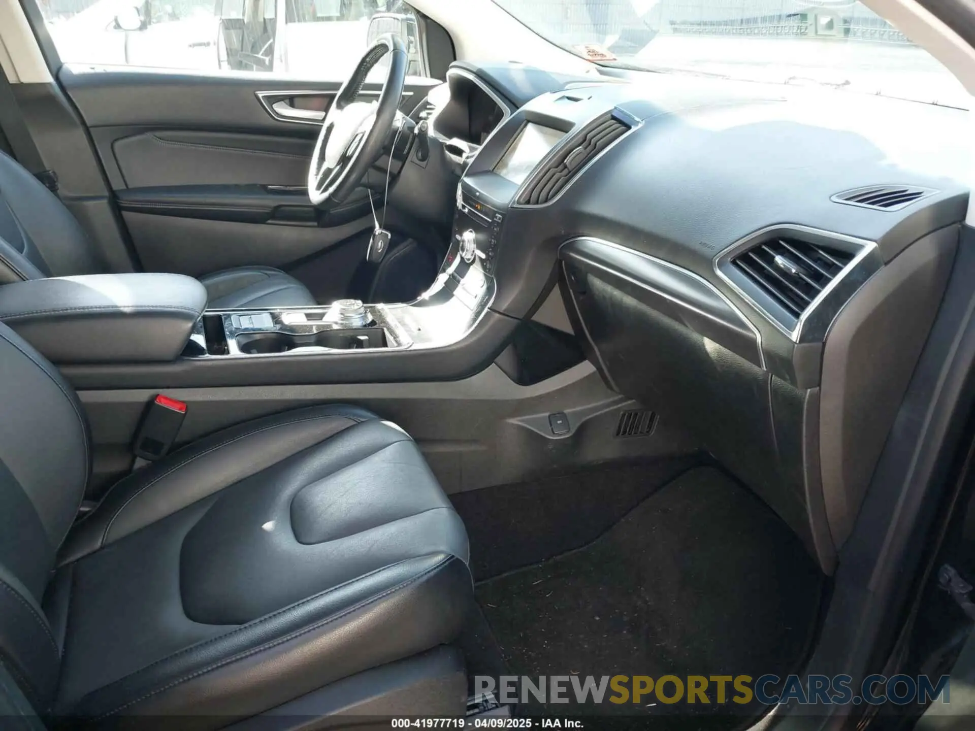 5 Фотография поврежденного автомобиля 2FMPK4K98KBB39866 FORD EDGE 2019
