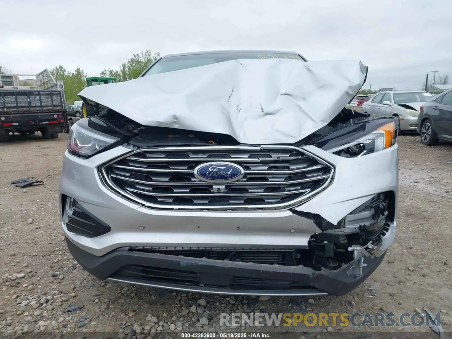 13 Photograph of a damaged car 2FMPK4K99KBB56336 FORD EDGE 2019