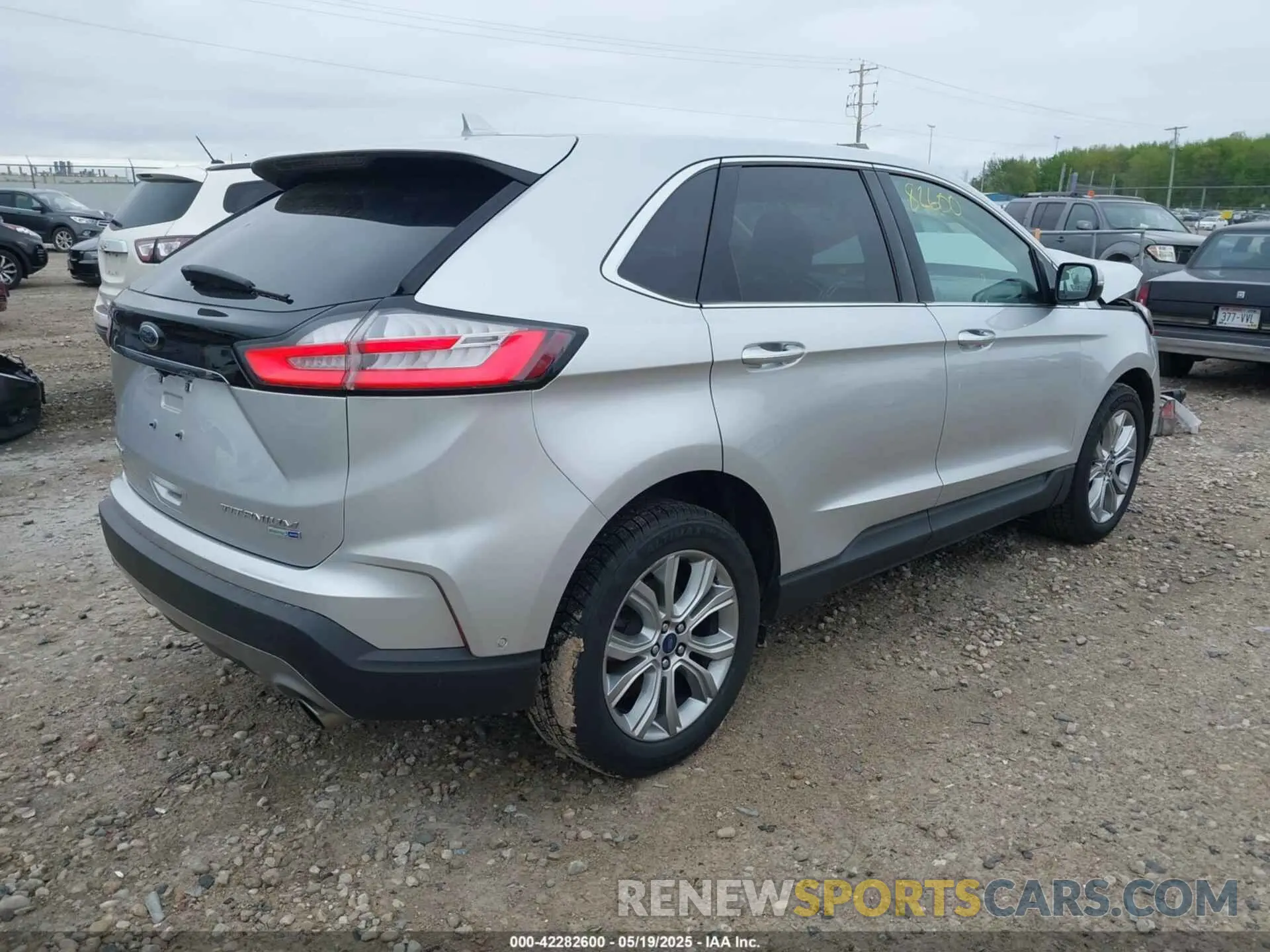 4 Photograph of a damaged car 2FMPK4K99KBB56336 FORD EDGE 2019