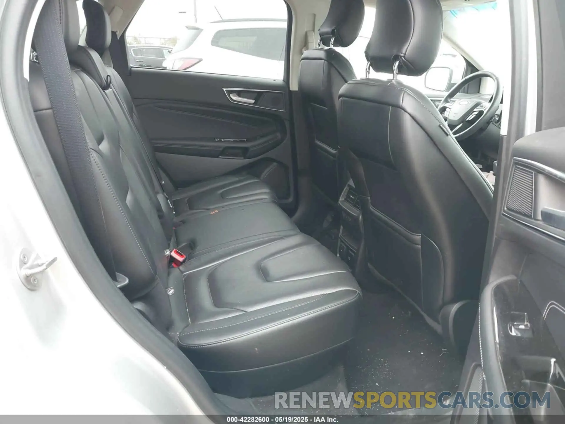 8 Photograph of a damaged car 2FMPK4K99KBB56336 FORD EDGE 2019