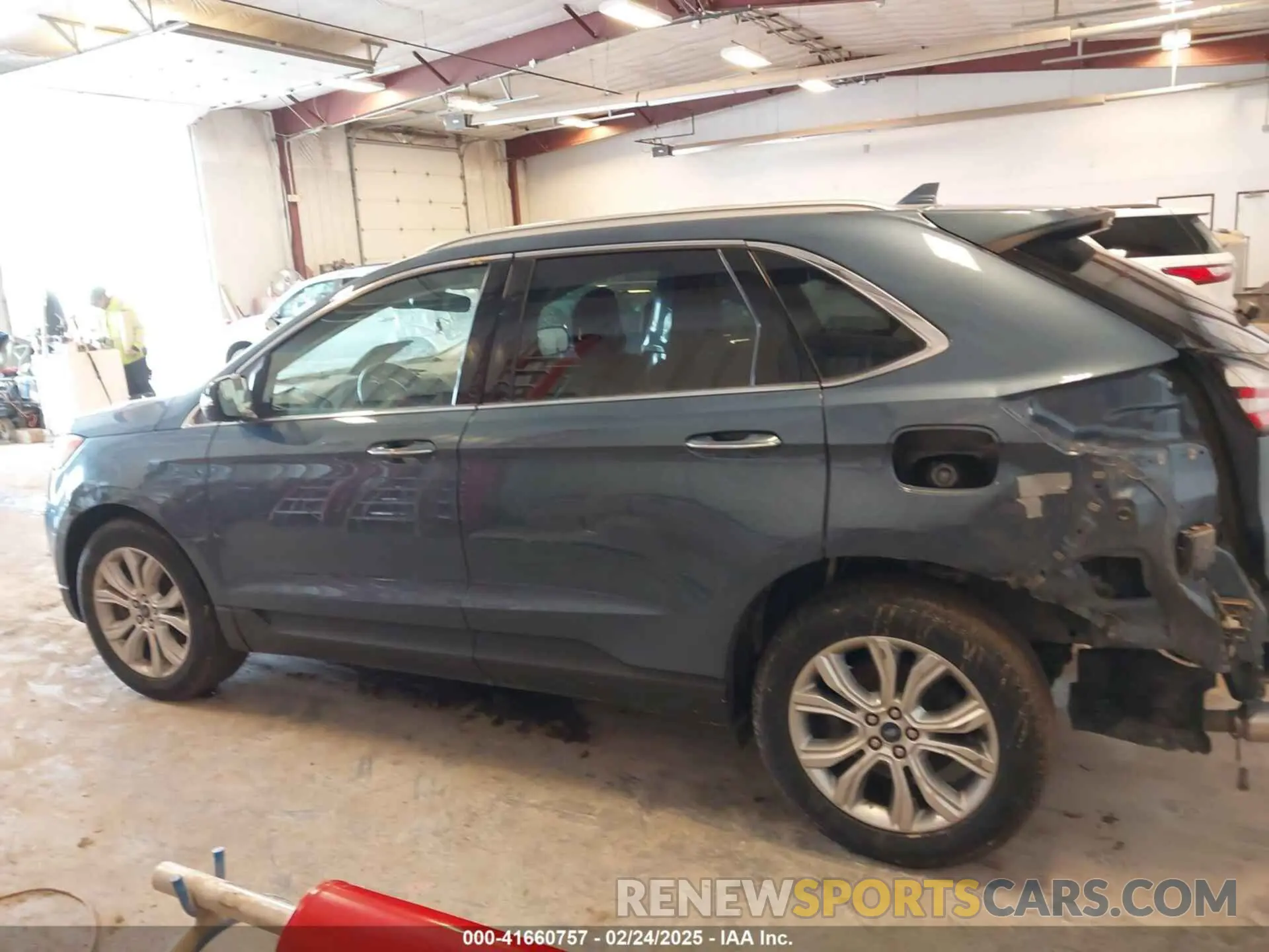 14 Photograph of a damaged car 2FMPK4K99KBB95489 FORD EDGE 2019