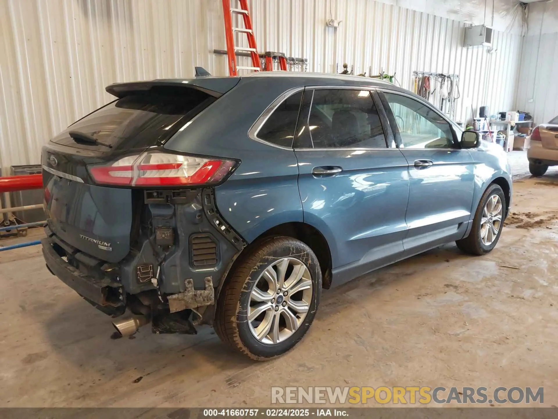 4 Photograph of a damaged car 2FMPK4K99KBB95489 FORD EDGE 2019