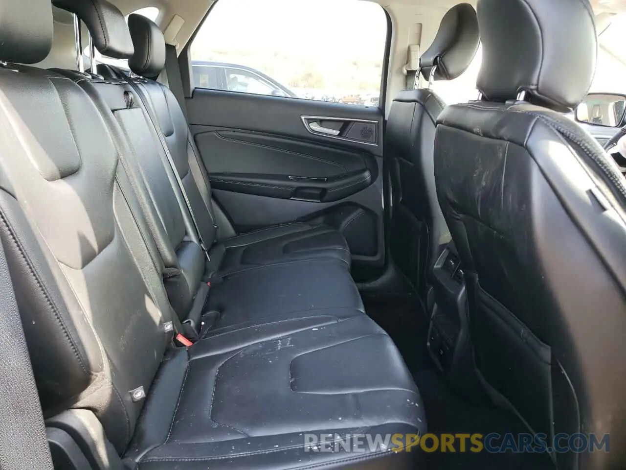11 Фотография поврежденного автомобиля 2FMPK4K99KBC37627 FORD EDGE 2019