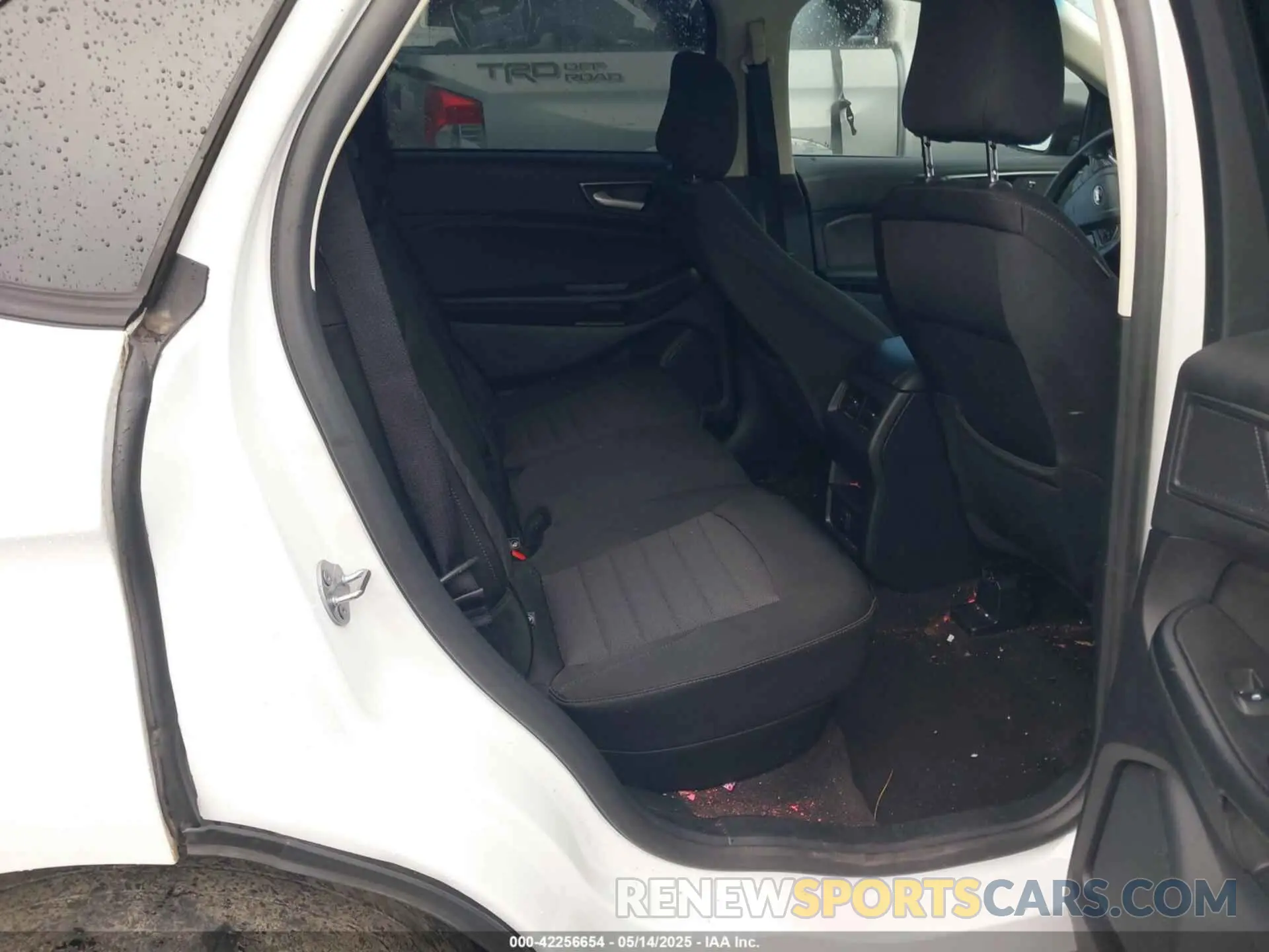 8 Фотография поврежденного автомобиля 2FMPK3G91LBB28034 FORD EDGE 2020