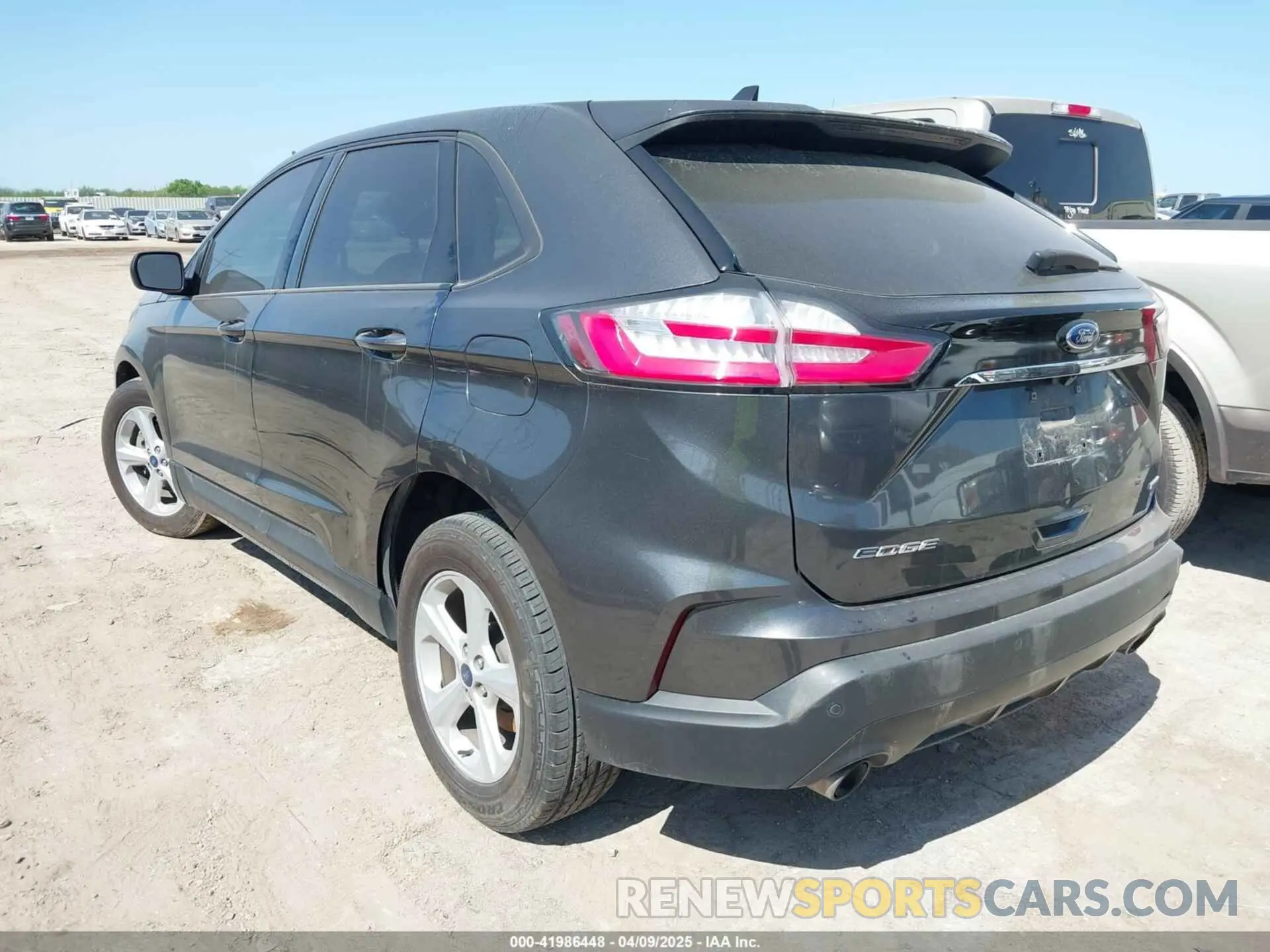 3 Photograph of a damaged car 2FMPK3G93LBB28455 FORD EDGE 2020