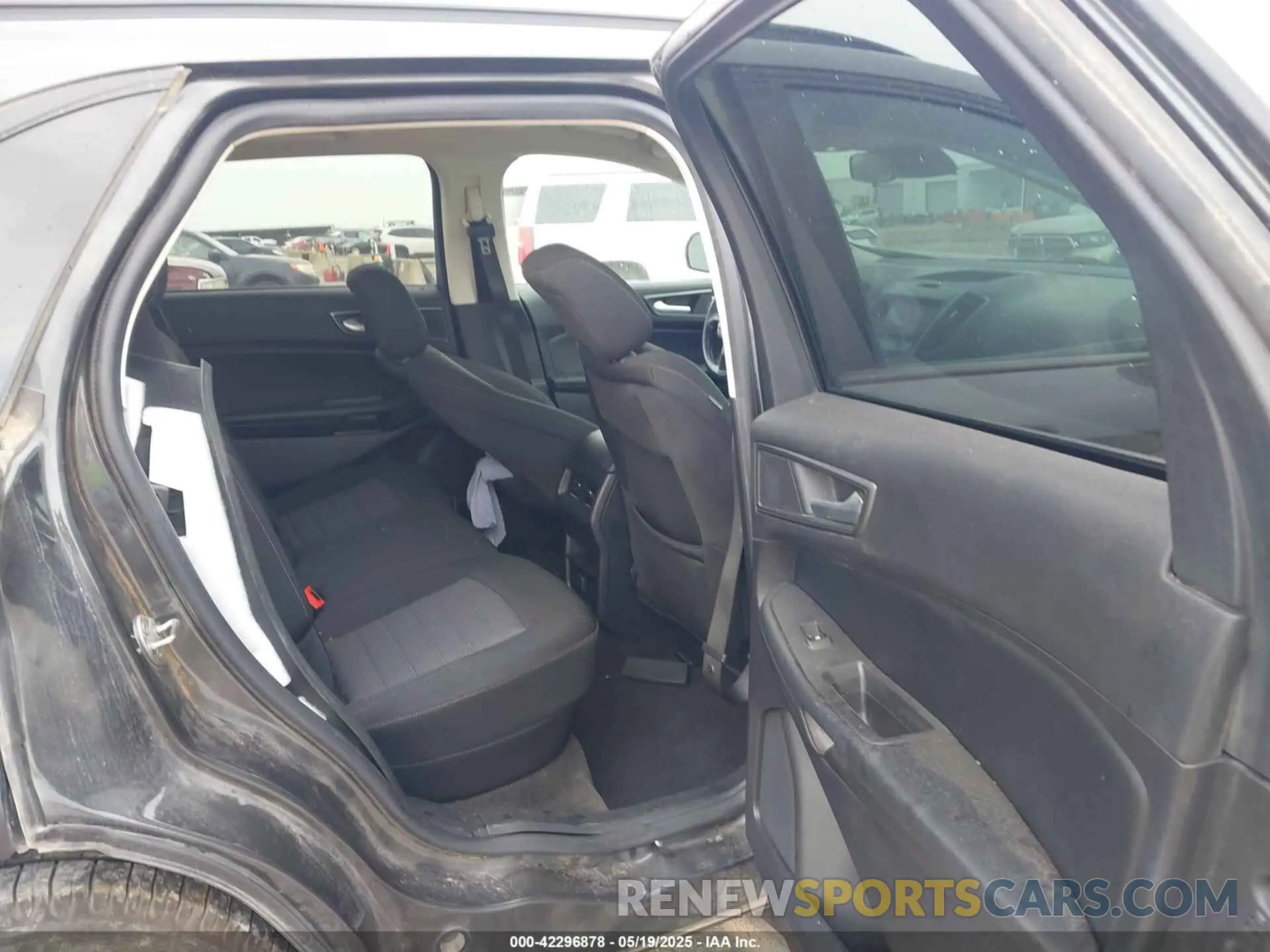 8 Фотография поврежденного автомобиля 2FMPK3G98LBB53318 FORD EDGE 2020