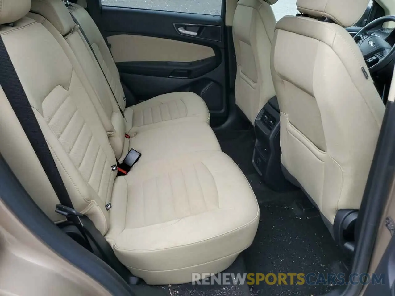 11 Photograph of a damaged car 2FMPK3G9XLBA36467 FORD EDGE 2020