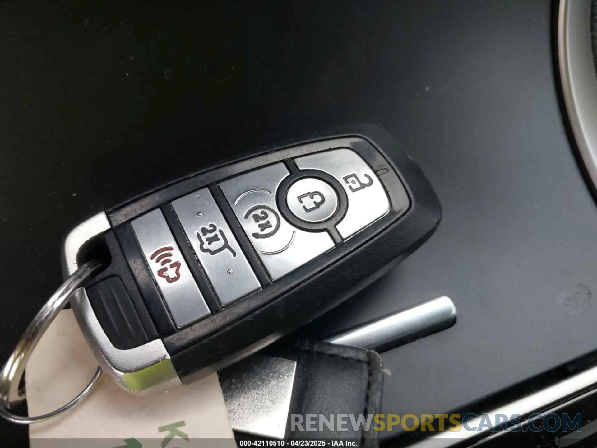 11 Фотография поврежденного автомобиля 2FMPK3J90LBA59717 FORD EDGE 2020