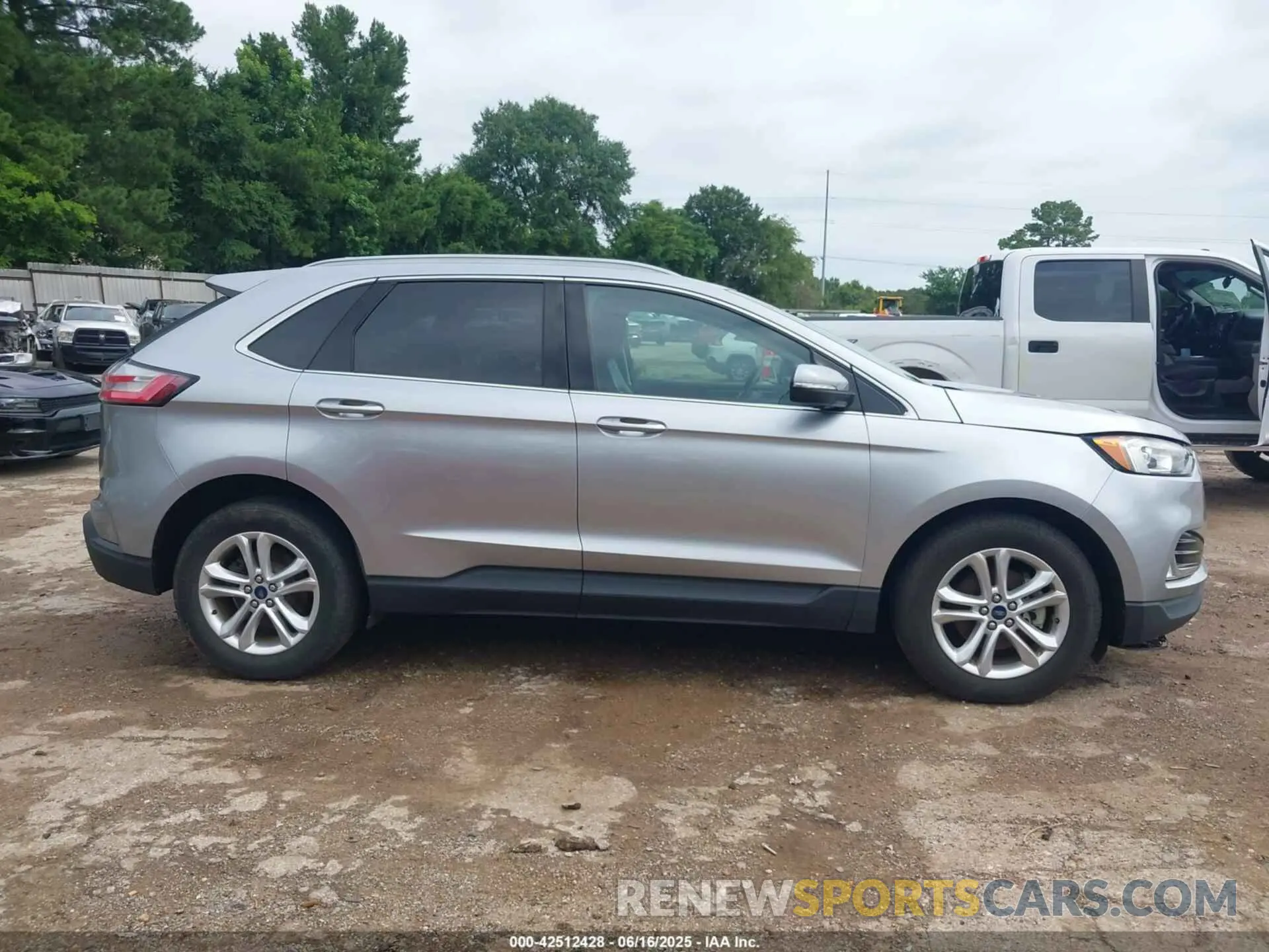 13 Photograph of a damaged car 2FMPK3J91LBA73951 FORD EDGE 2020