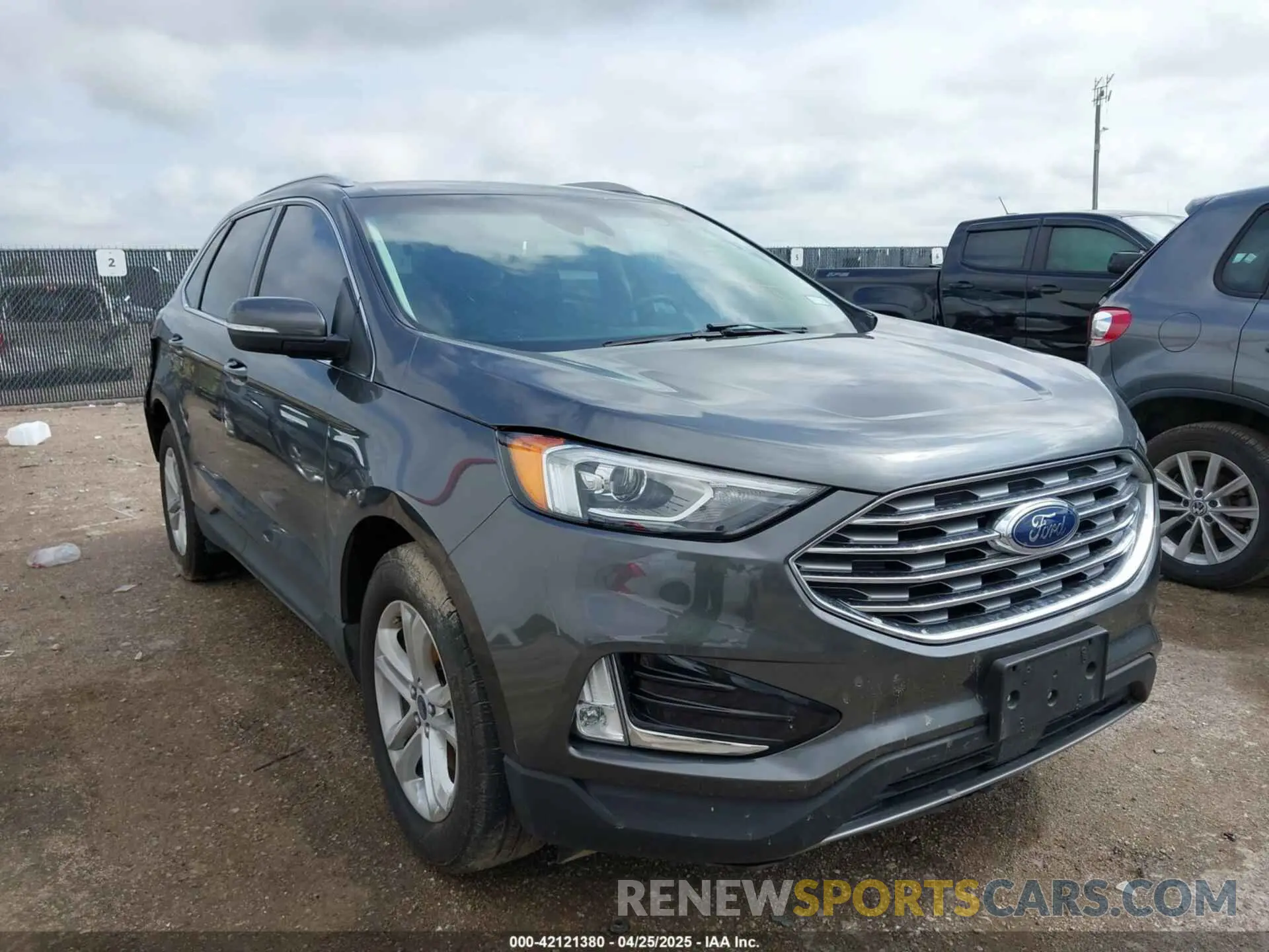 1 Photograph of a damaged car 2FMPK3J93LBA48372 FORD EDGE 2020