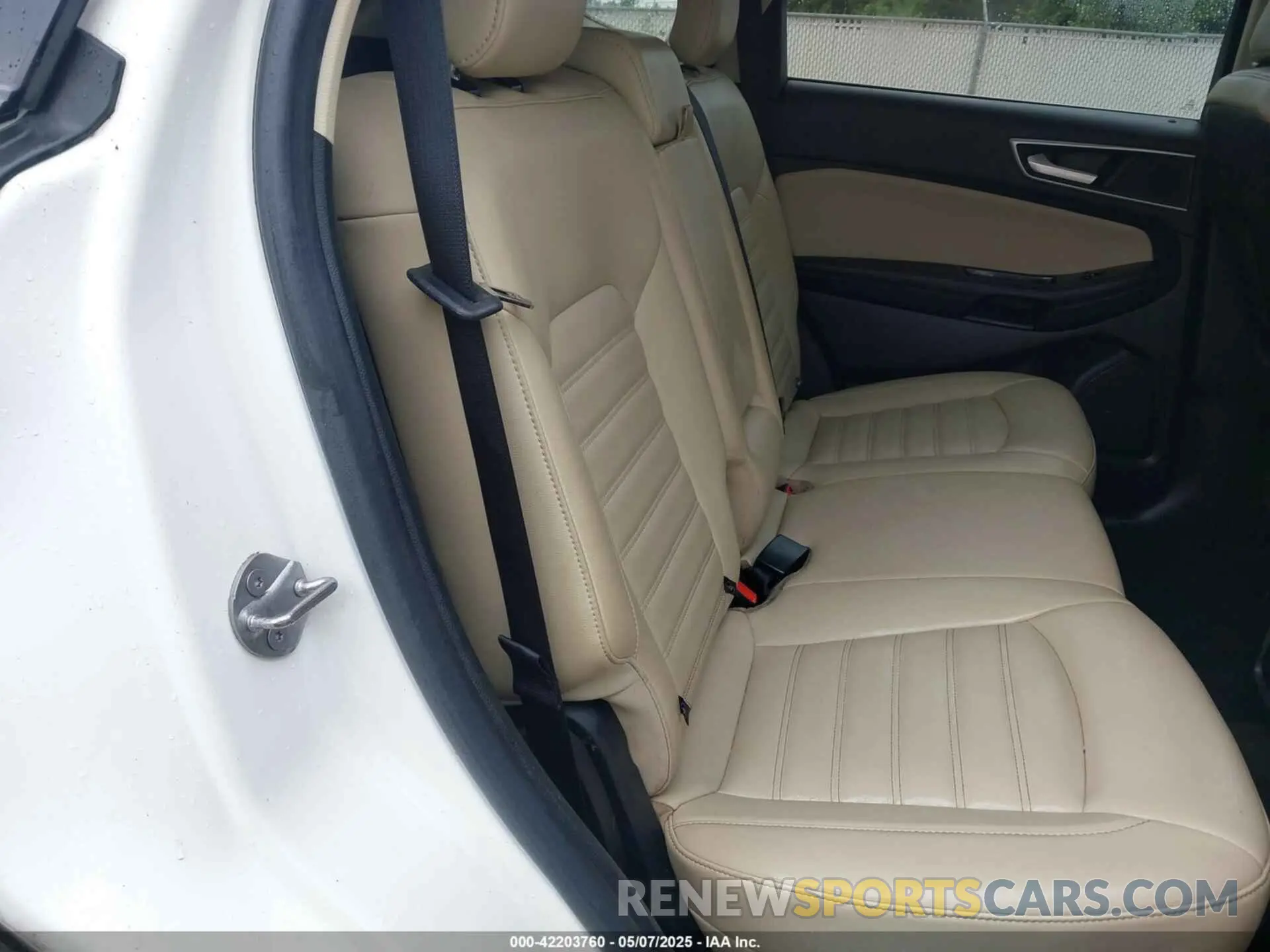 8 Фотография поврежденного автомобиля 2FMPK3J94LBB42454 FORD EDGE 2020