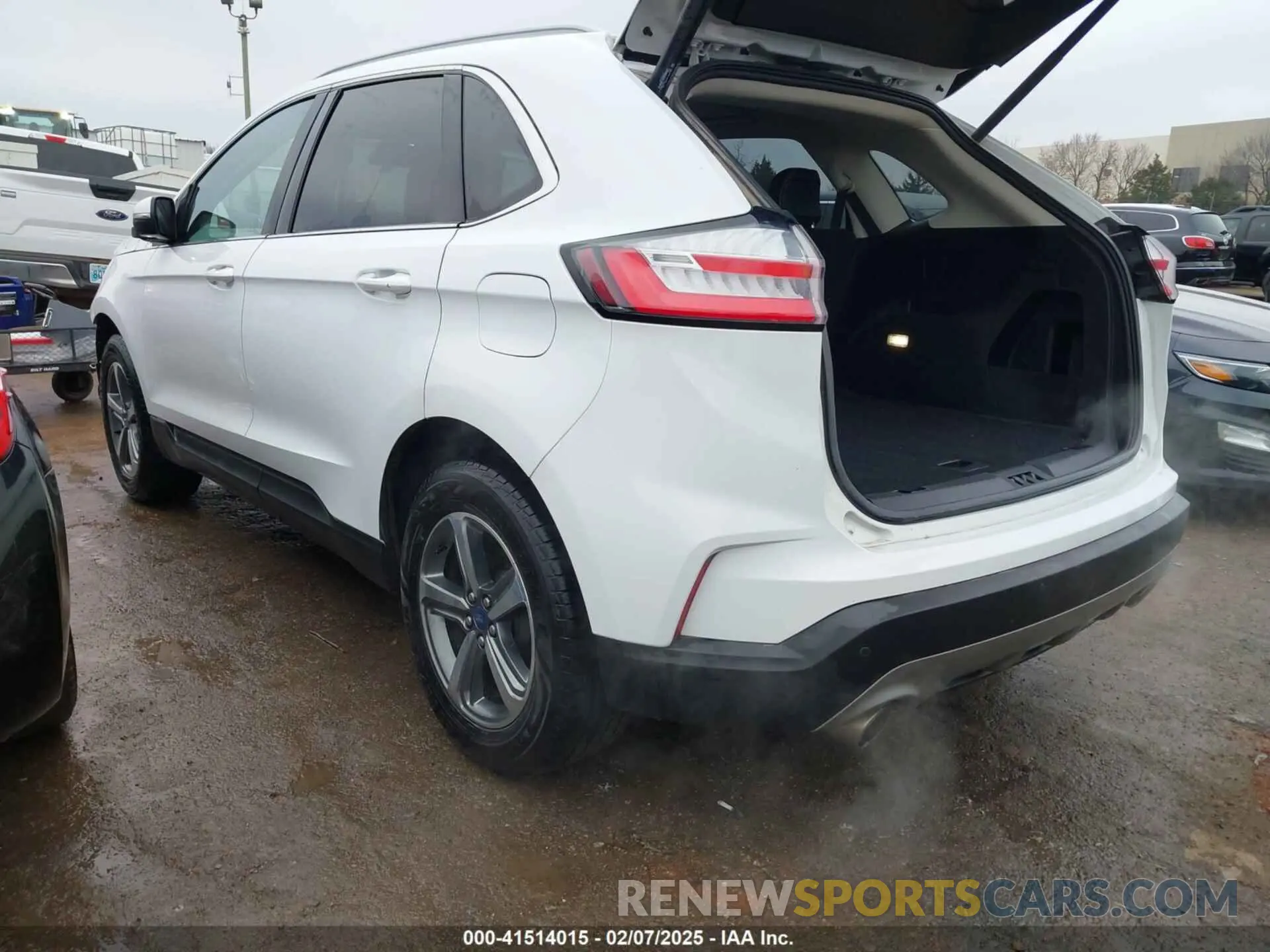 3 Фотография поврежденного автомобиля 2FMPK3J95LBA25921 FORD EDGE 2020