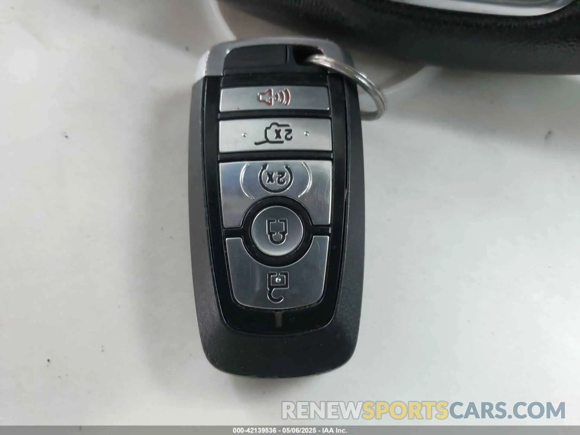 11 Фотография поврежденного автомобиля 2FMPK3J95LBA27779 FORD EDGE 2020